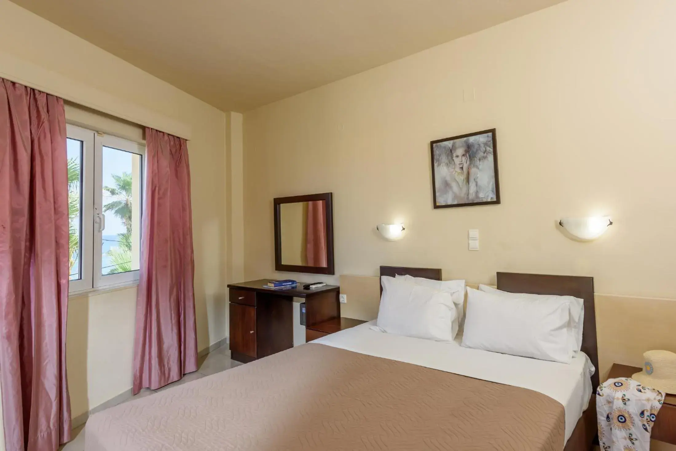 Bedroom, Bed in Eurohotel Theo Hotel Bedroom, Bed in Eurohotel Theo Hotel