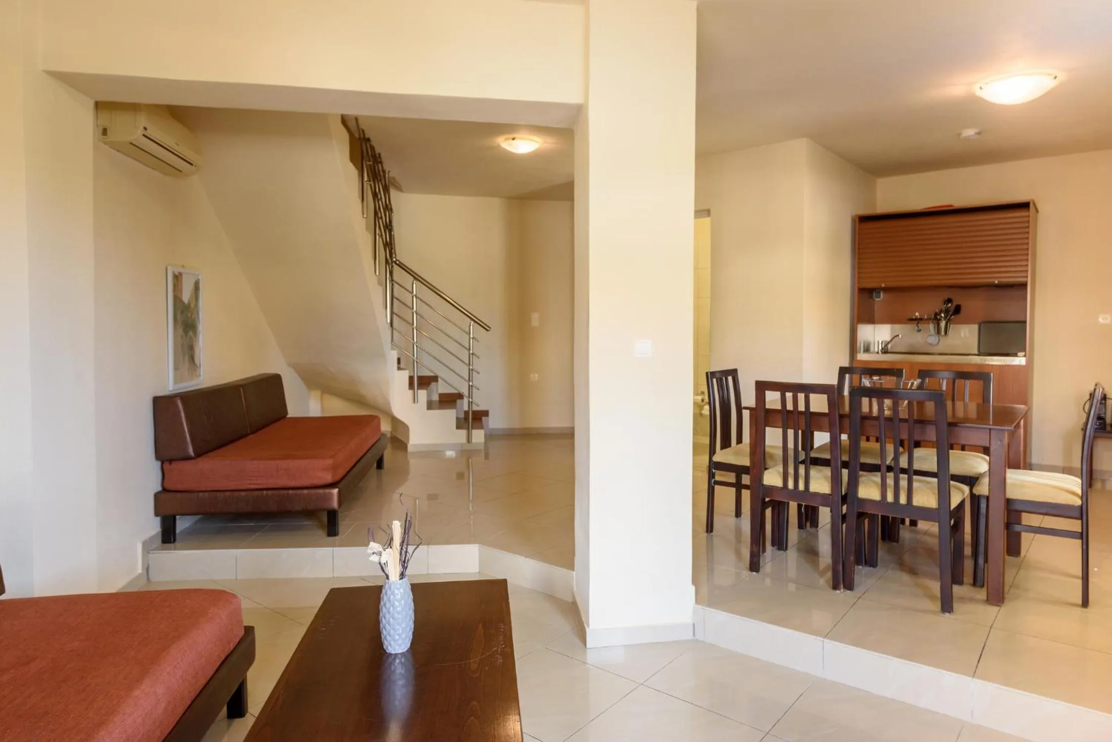 Dining area in Eurohotel Theo Hotel