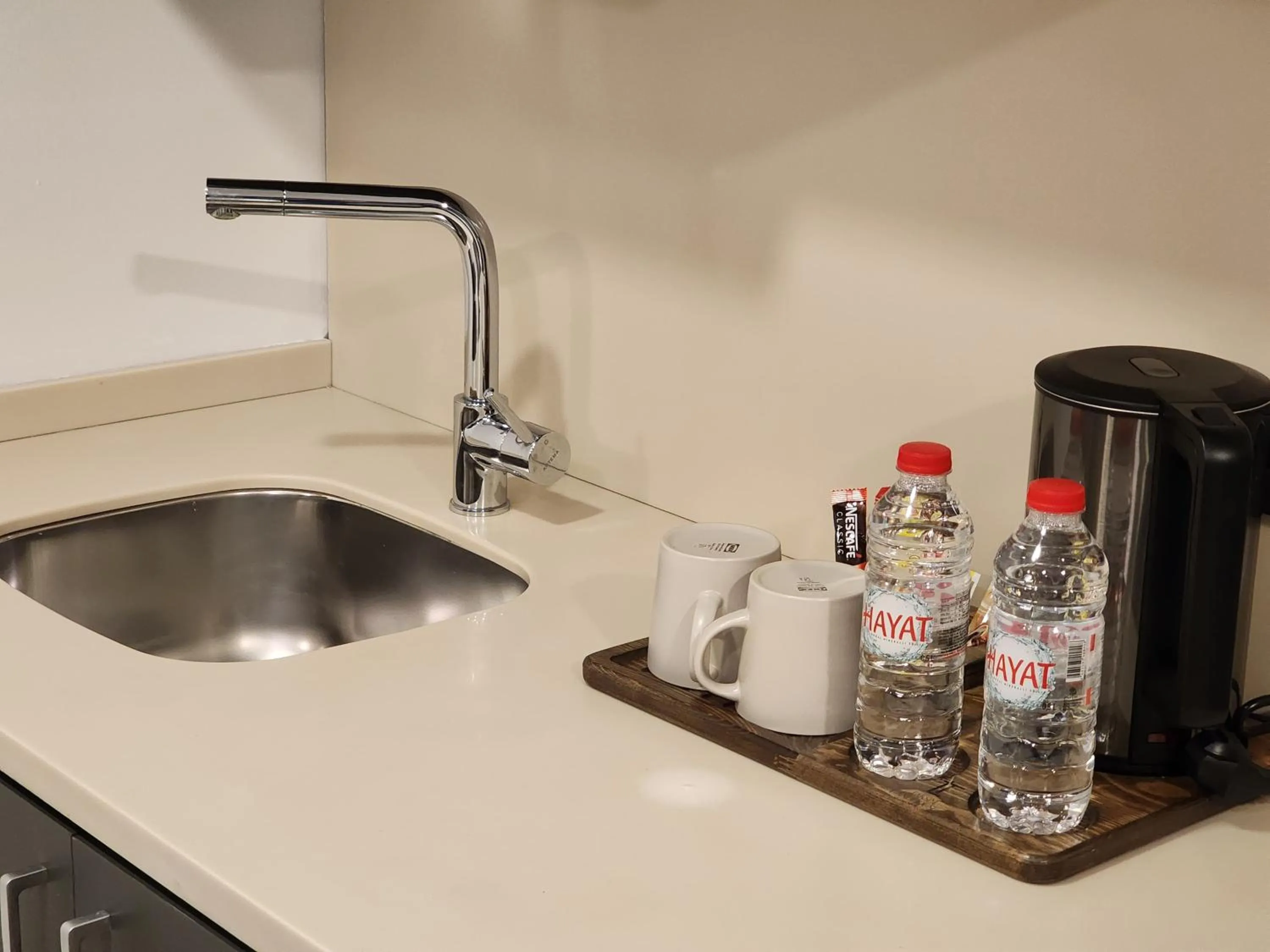 Coffee/tea facilities in Taksim Landhouse Hotel