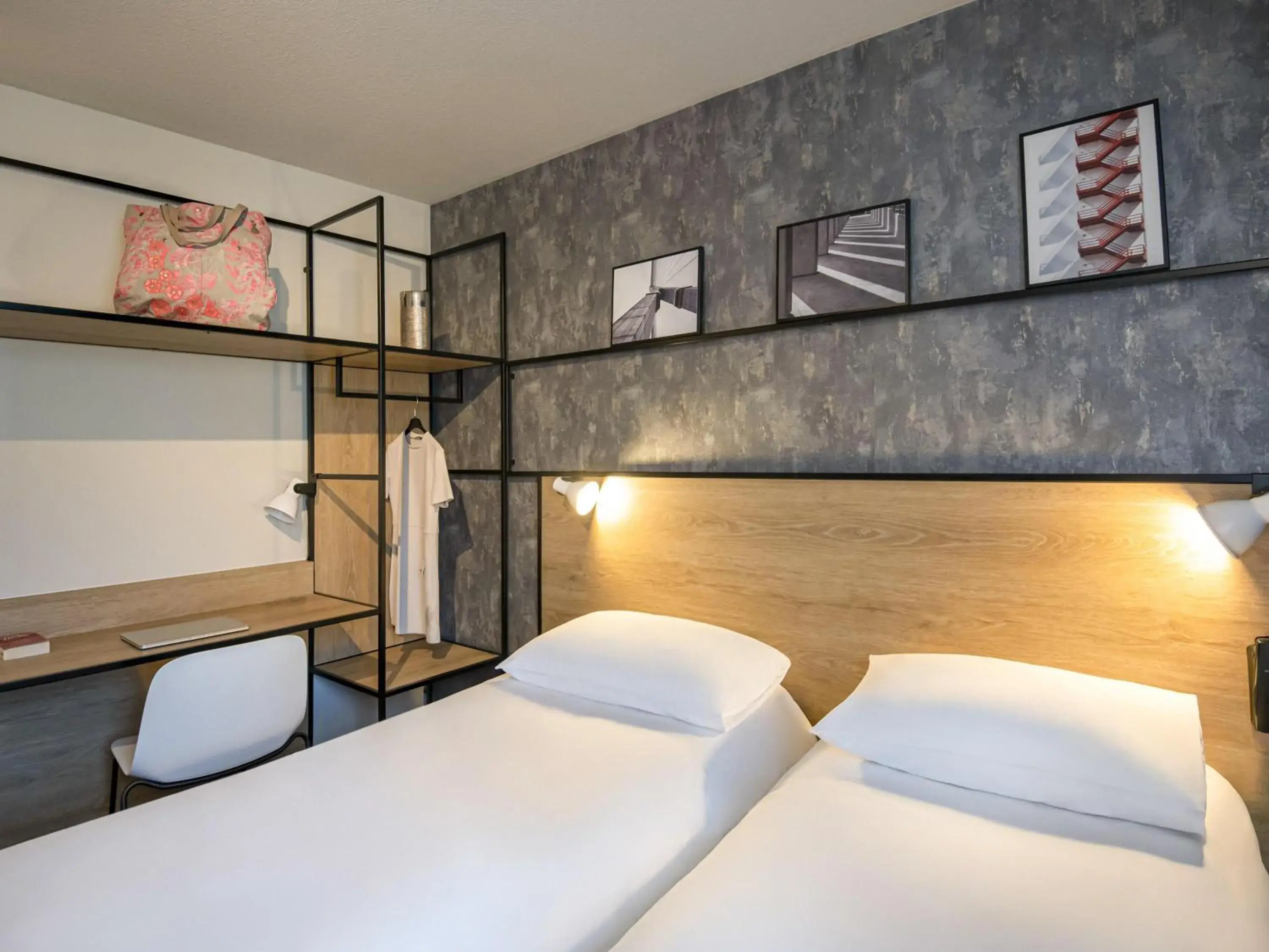 Bedroom, Bed in ibis Gap Centre Bedroom, Bed in ibis Gap Centre