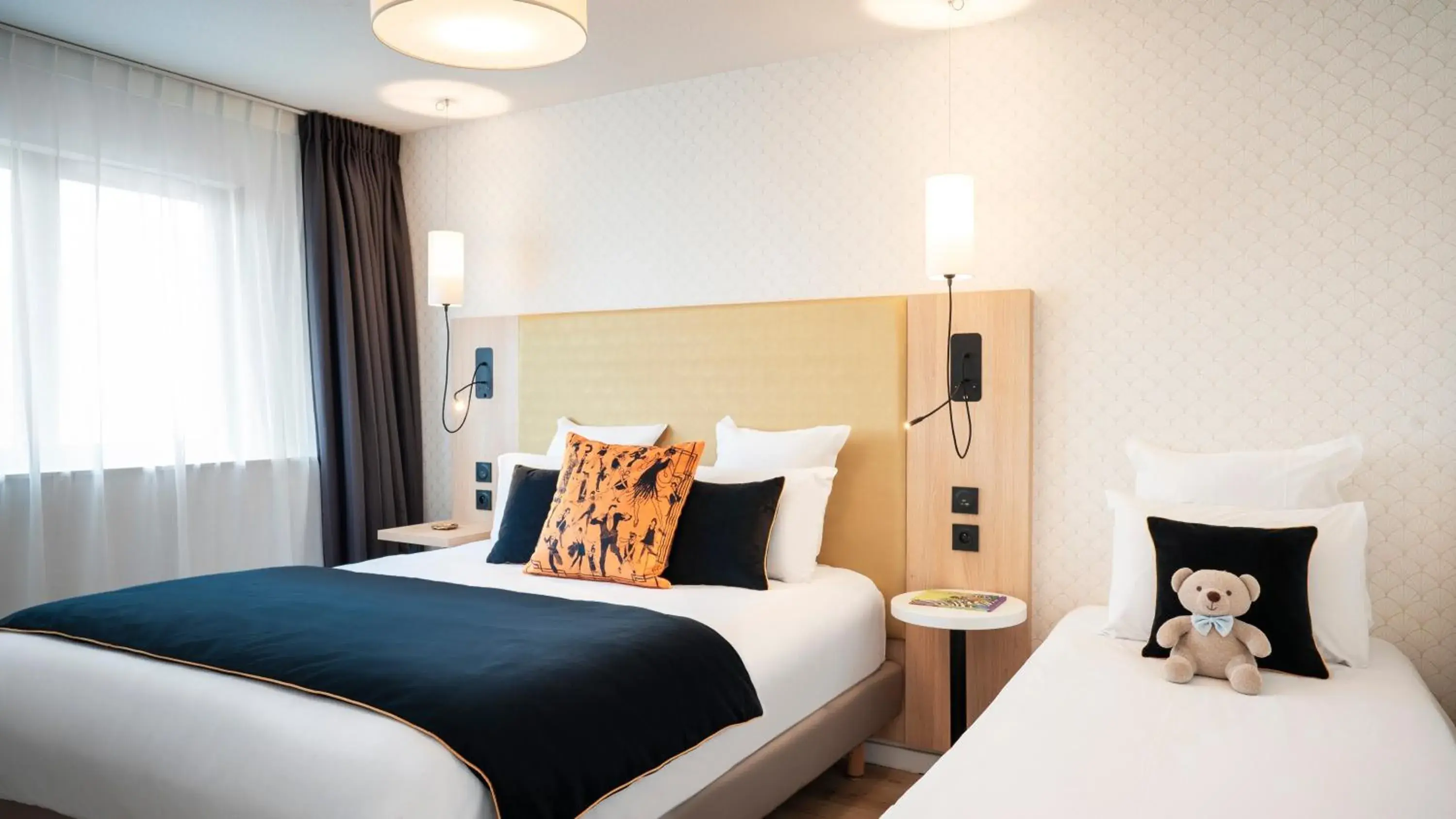 Bedroom, Bed in Séjours & Affaires Serris Rive Gauche Bedroom, Bed in Séjours & Affaires Serris Rive Gauche