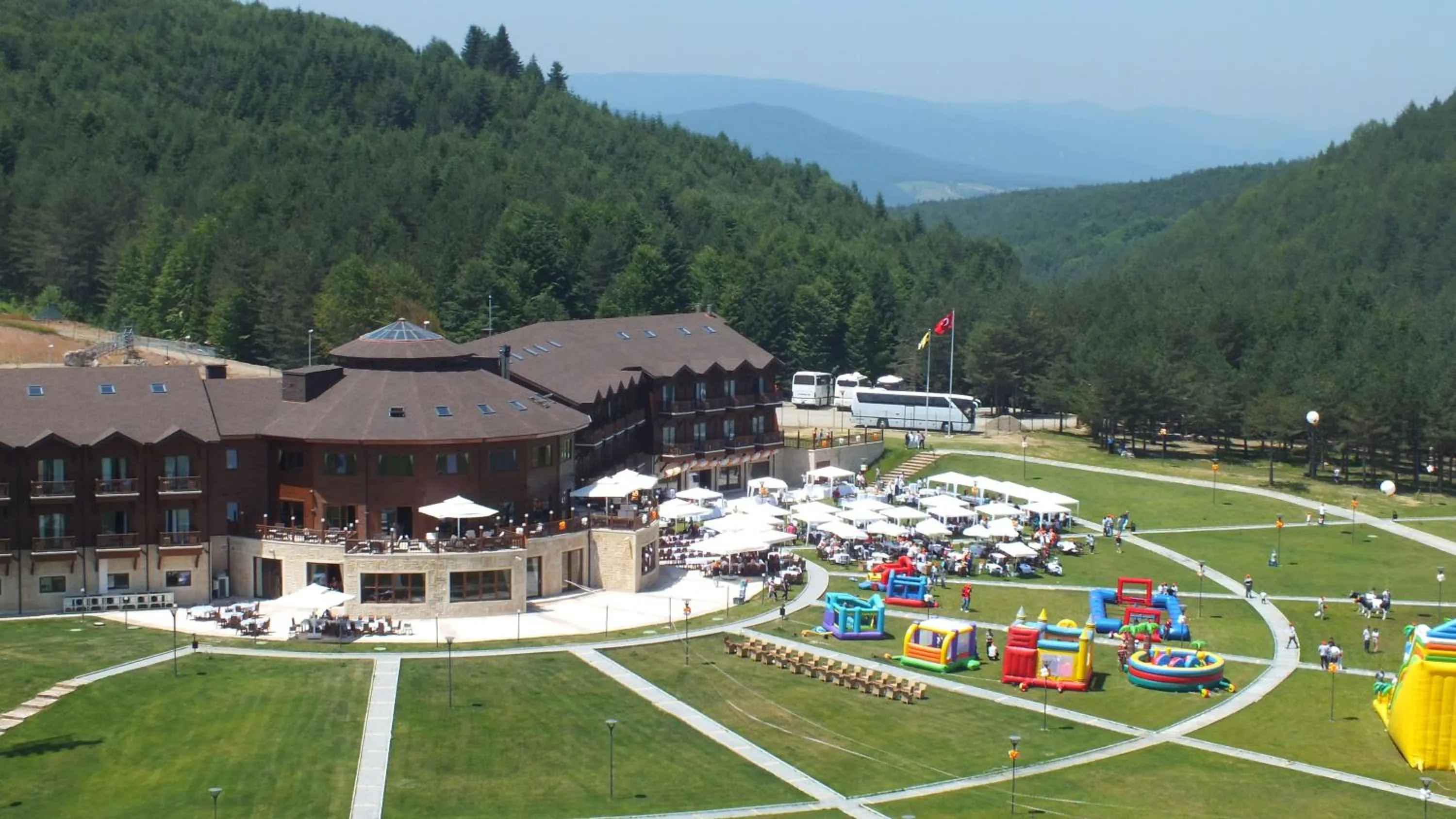 Facade/entrance in Fenerbahçe Serkan Acar Resort&Sports Topuk Yaylası