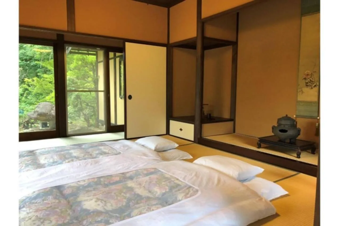 Bed in Shohakuen