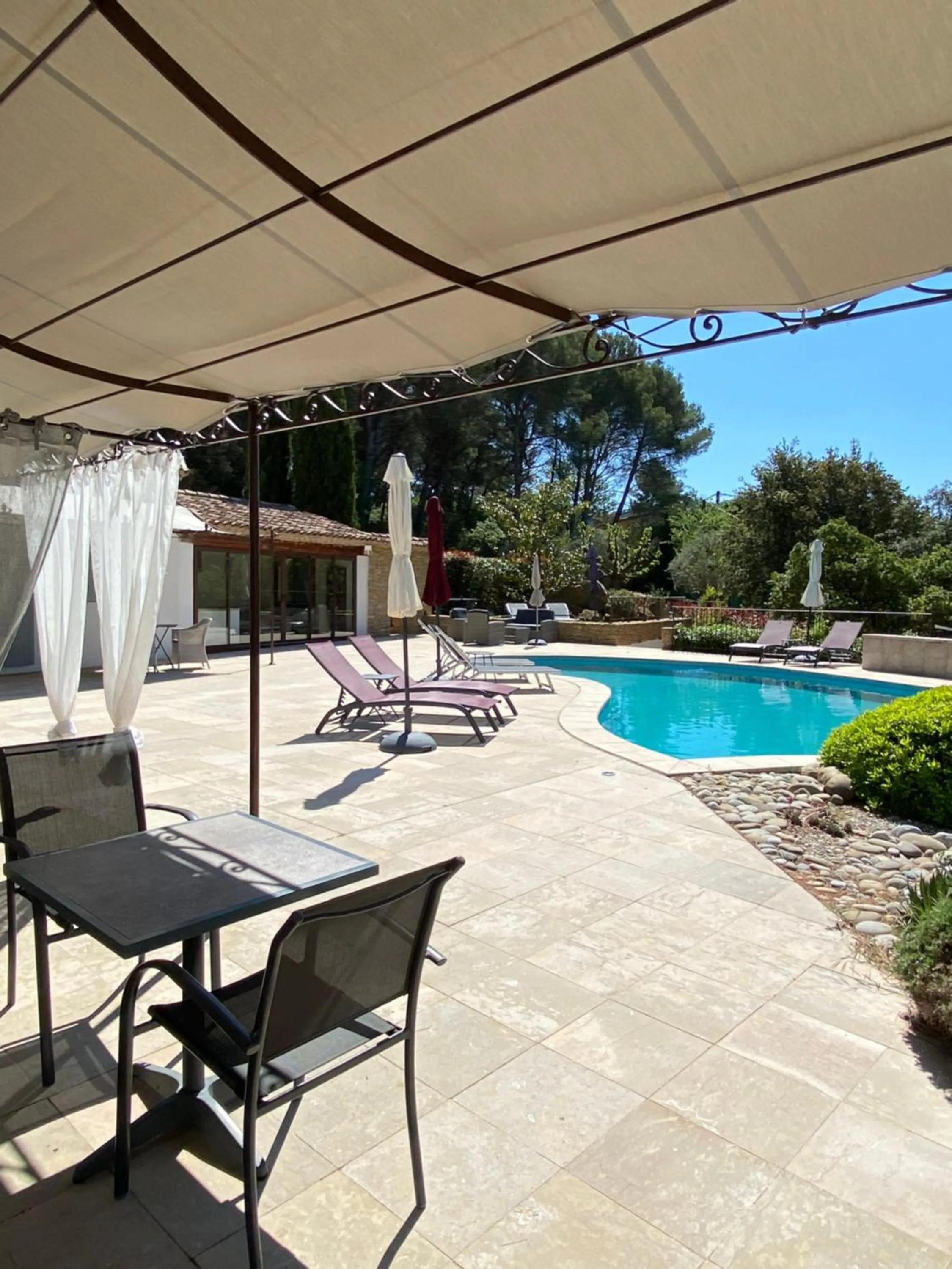 Une Pause en Provence