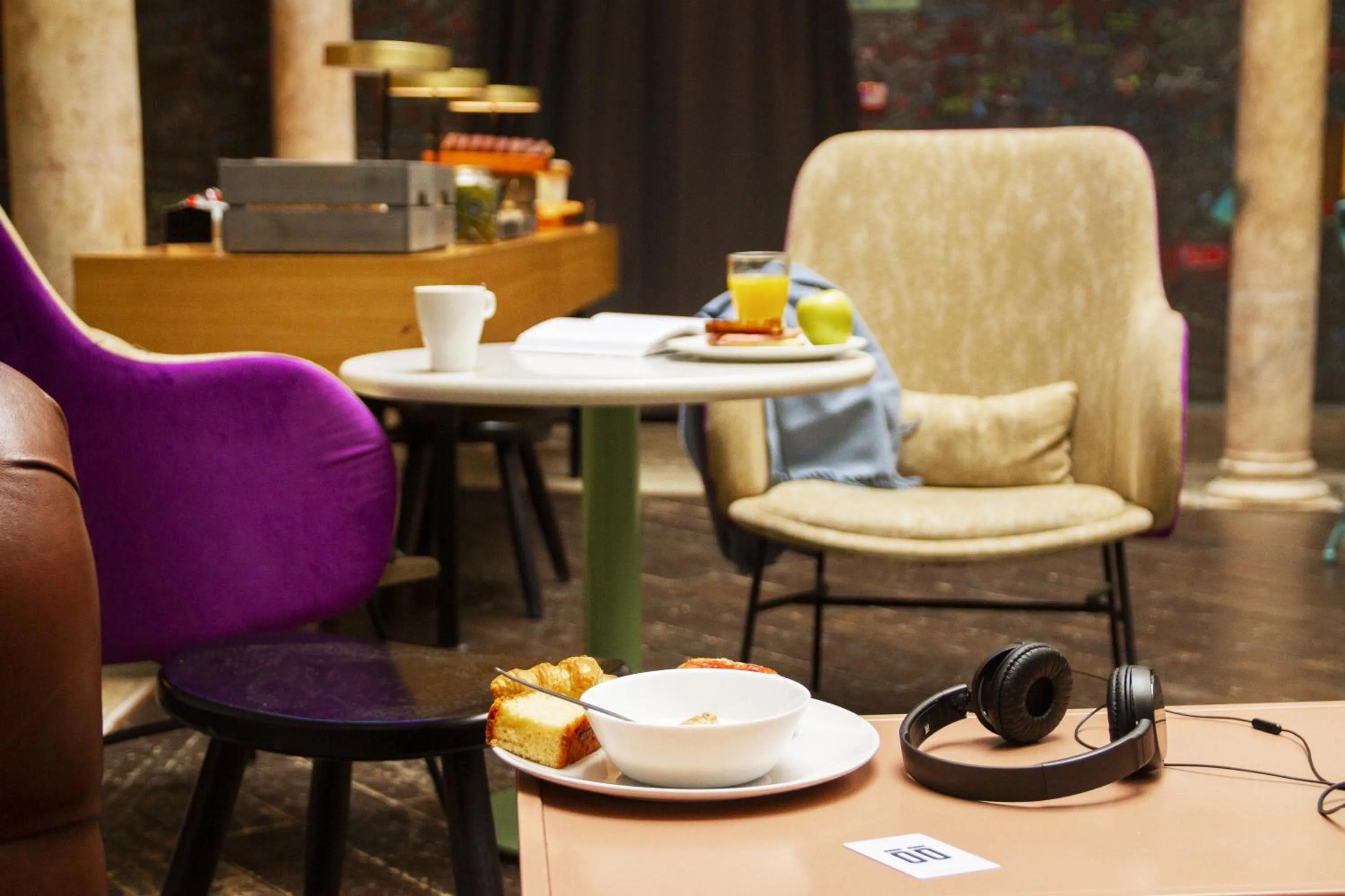 Food in room00 Salvador Hostel