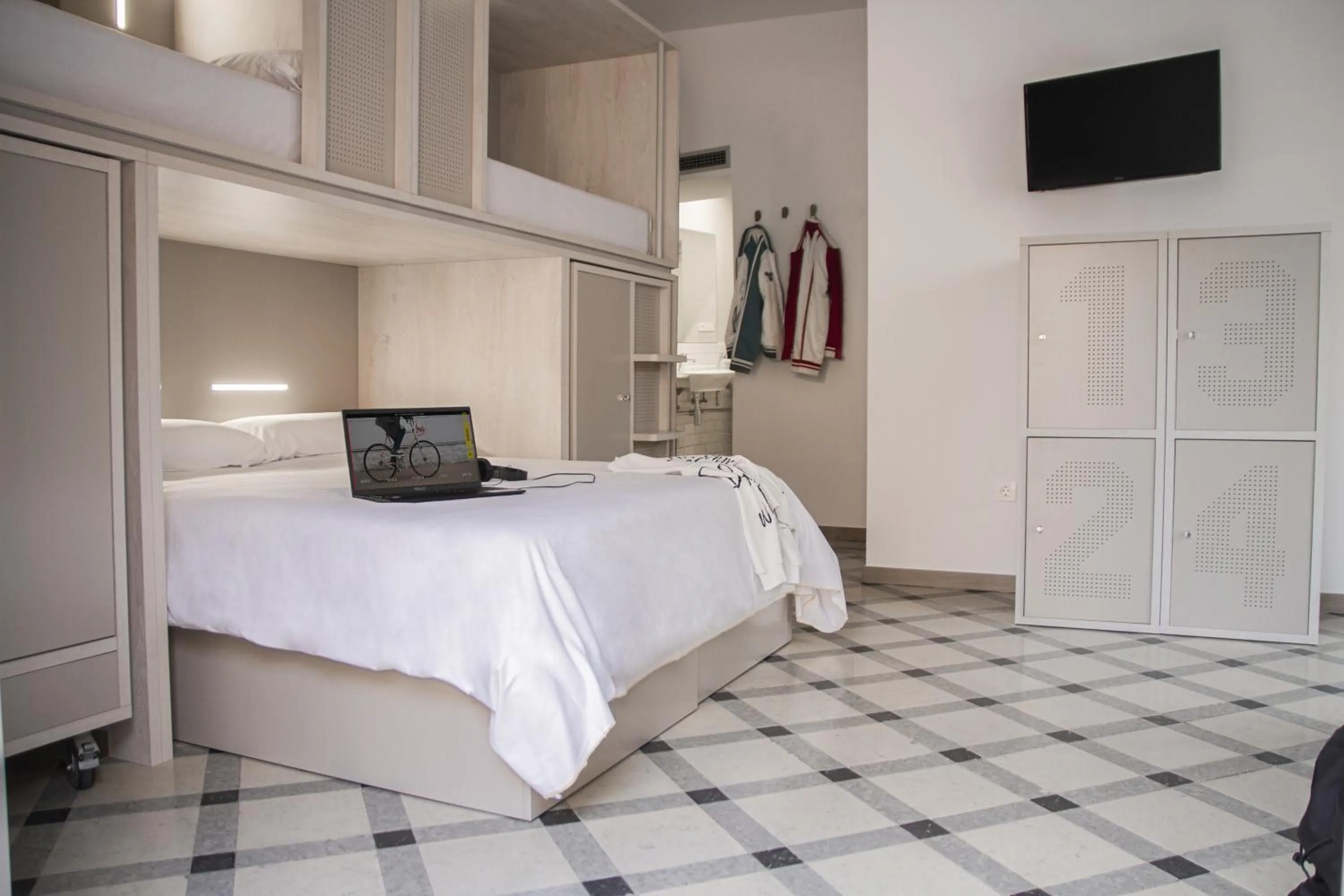 Bed in room00 Salvador Hostel