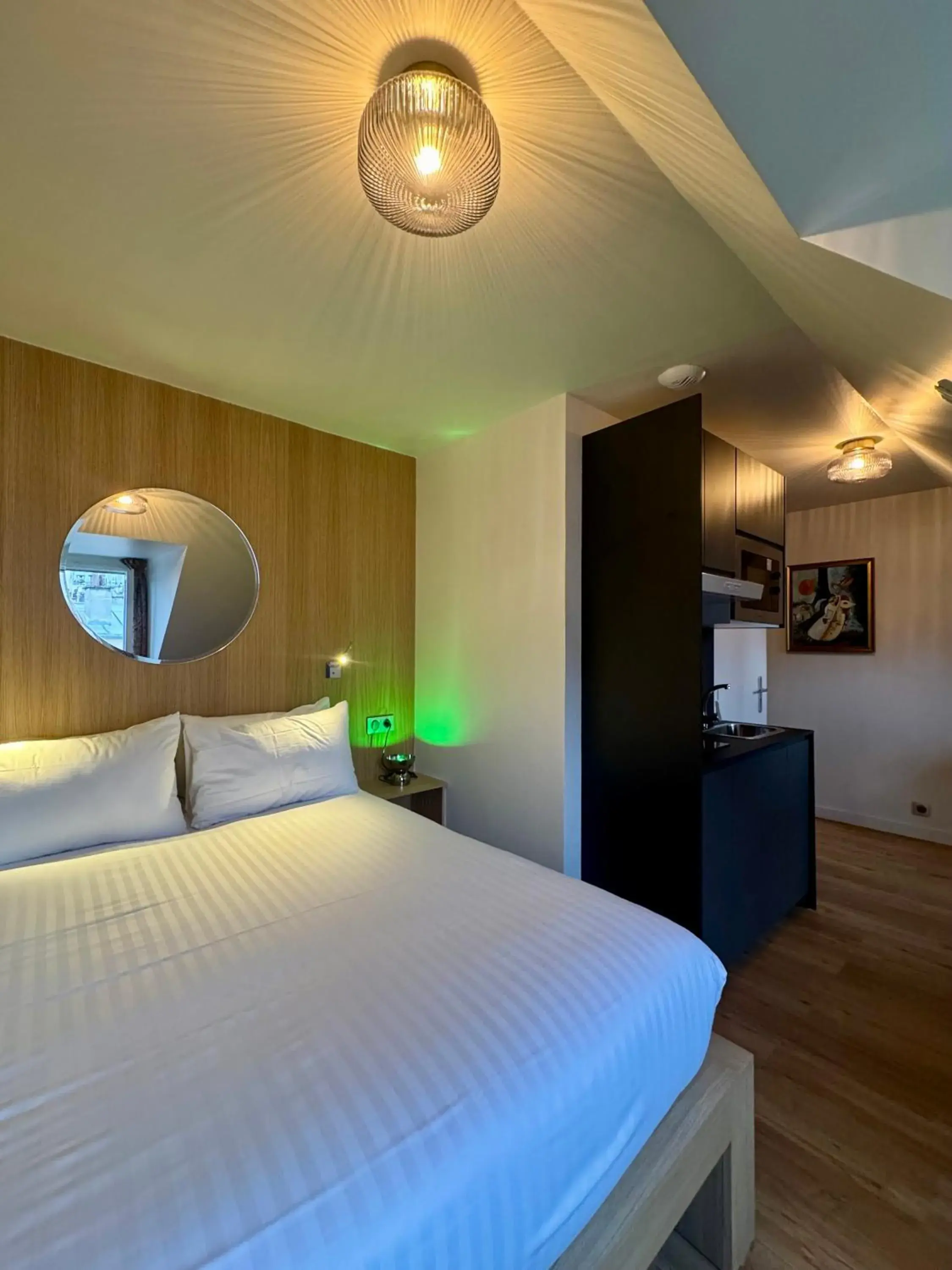 Hôtel Montmartre - Nouvellement Rénové Hôtel Montmartre - Nouvellement Rénové