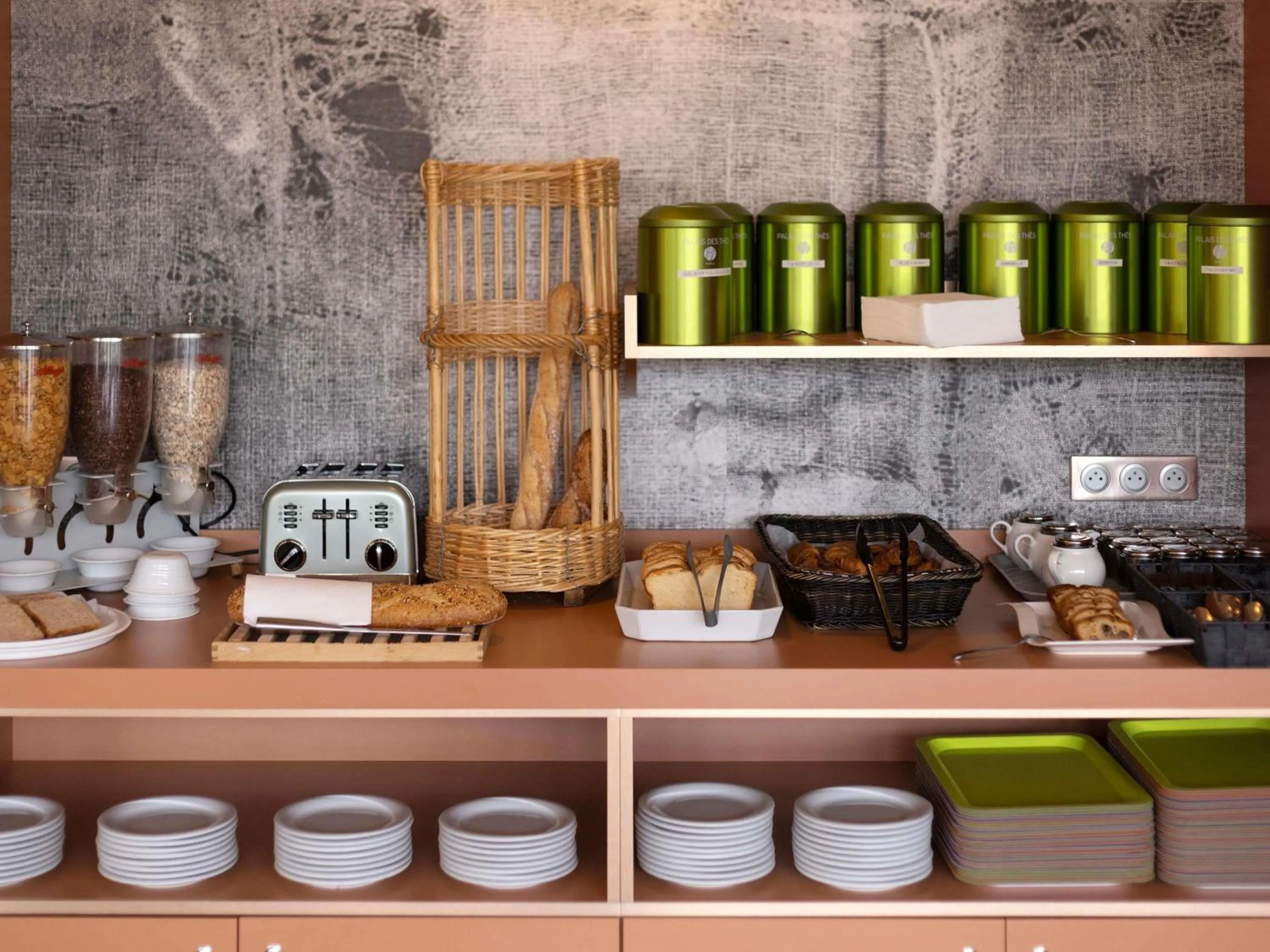 Breakfast in ibis Styles Chinon