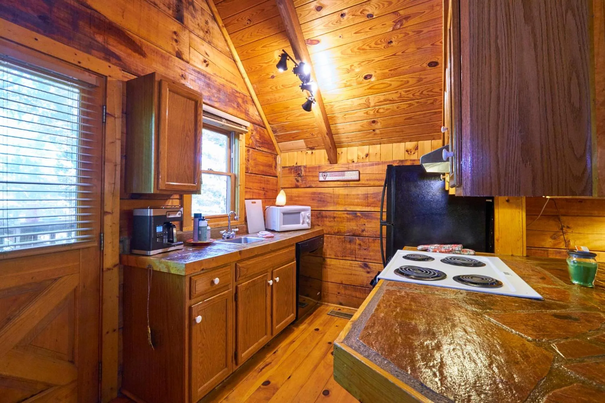 Gatlinburg Adventure Cabins