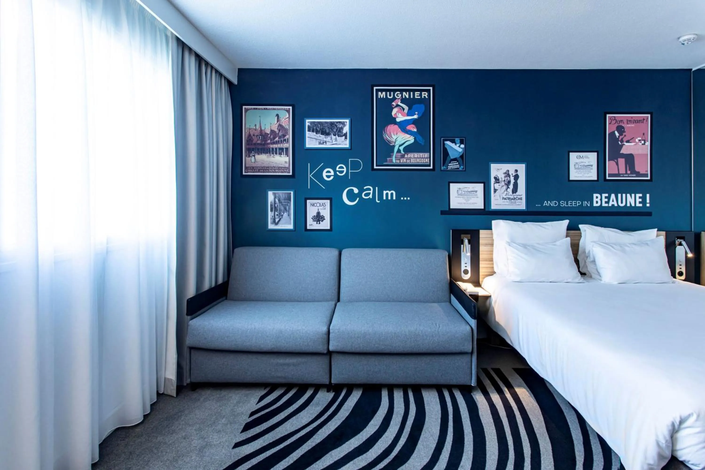 Bed in Novotel Beaune