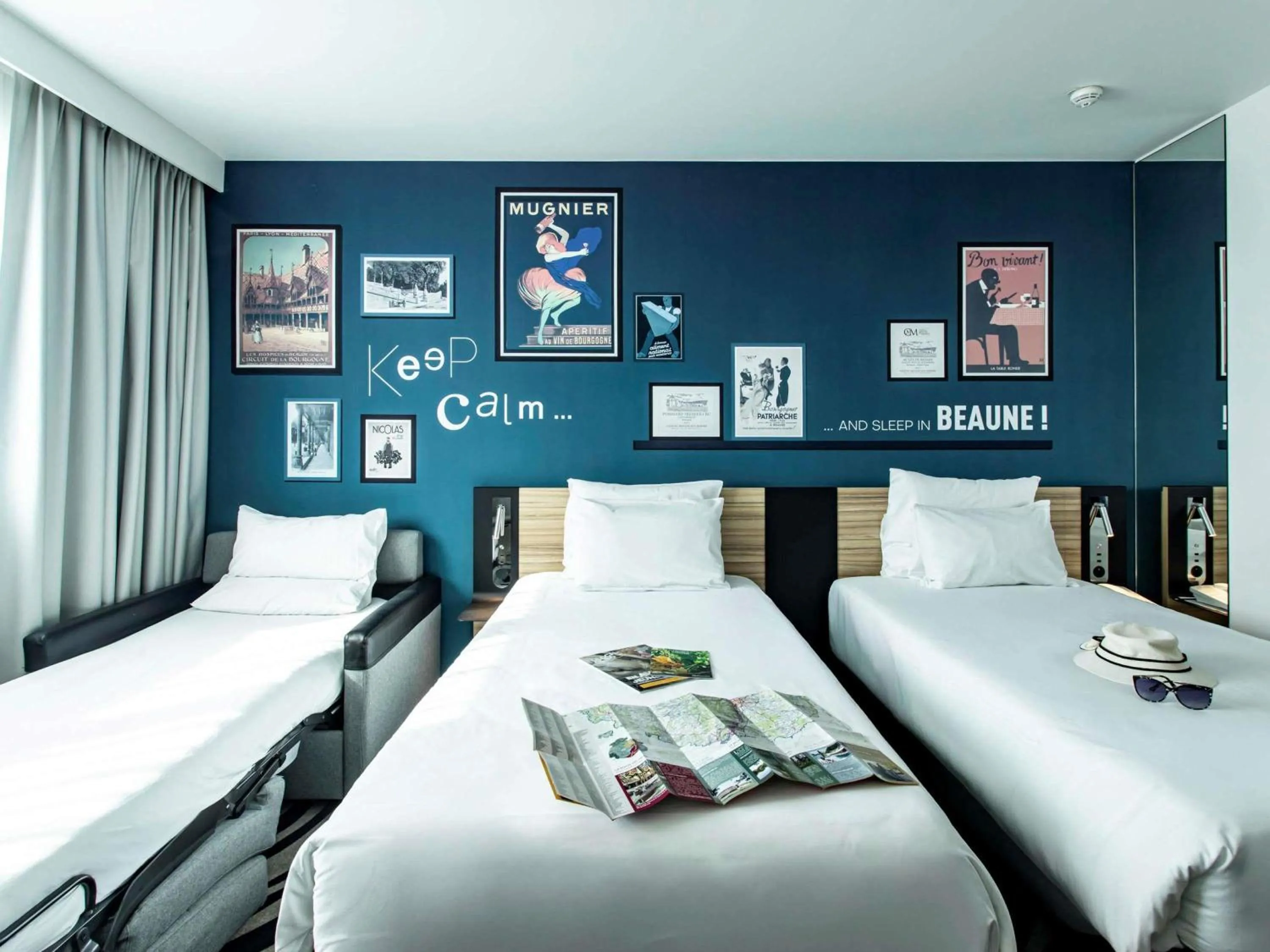 Bedroom, Bed in Novotel Beaune