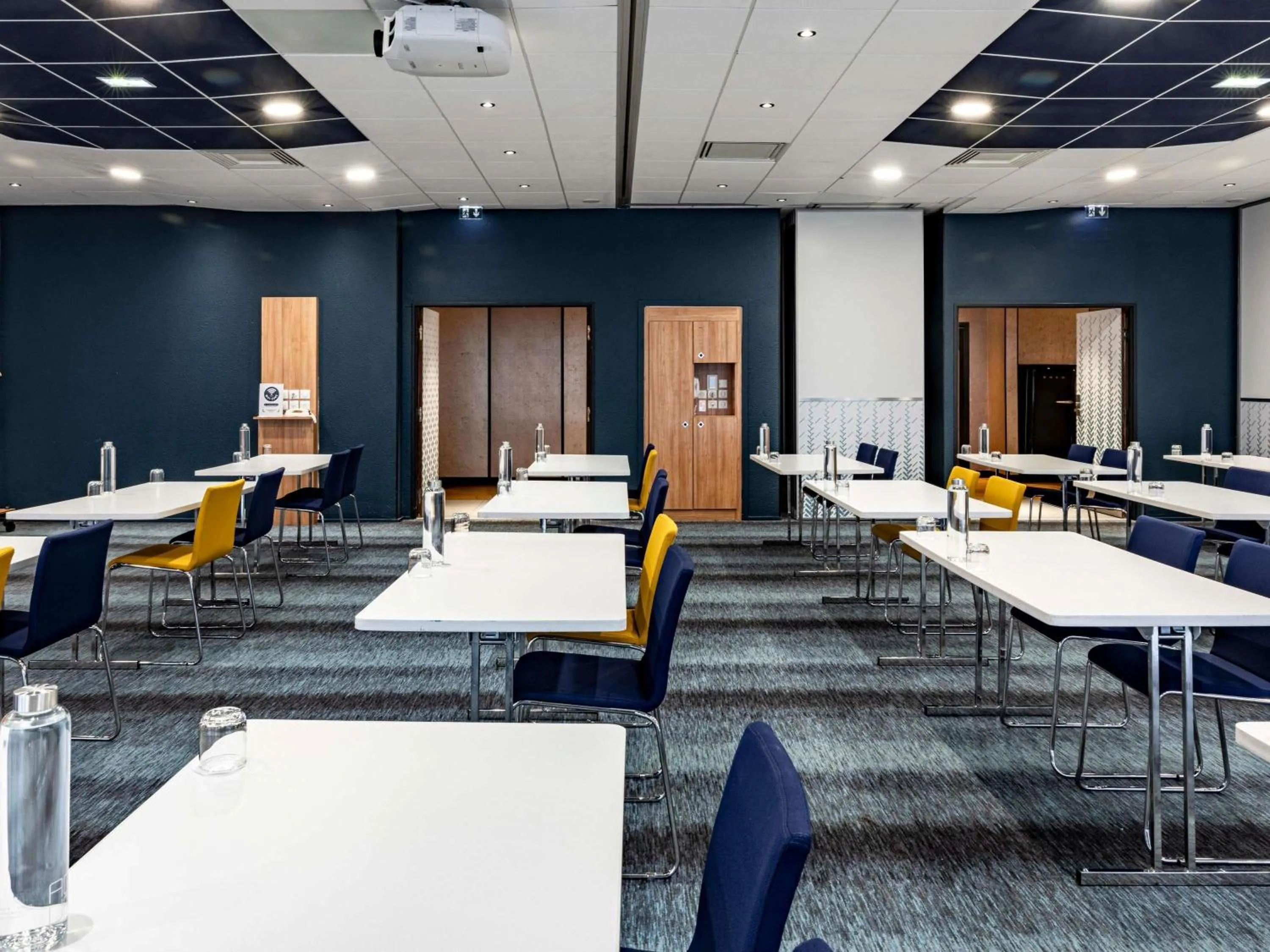 Meeting/conference room in Novotel Beaune