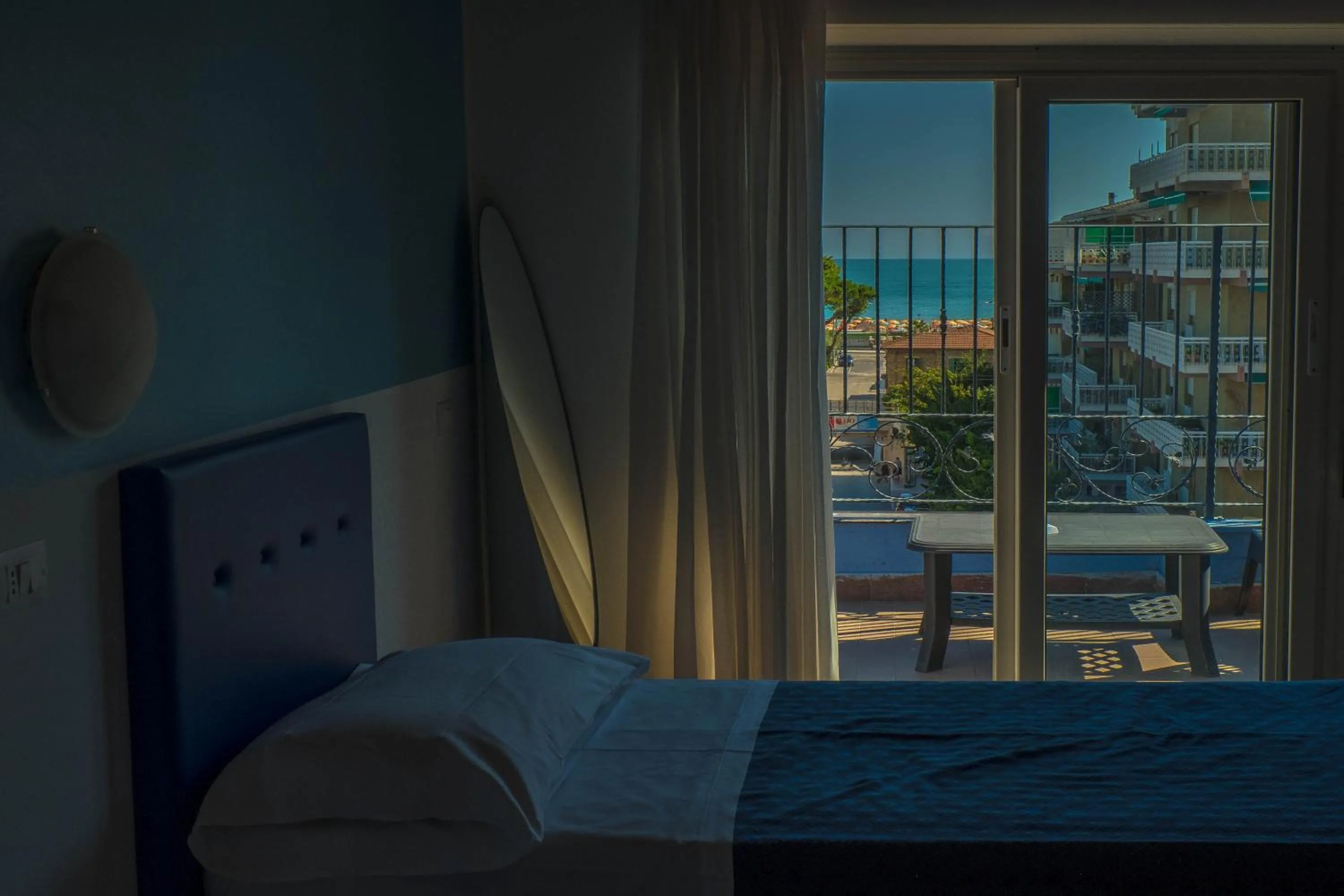 Bed in Hotel Albatros