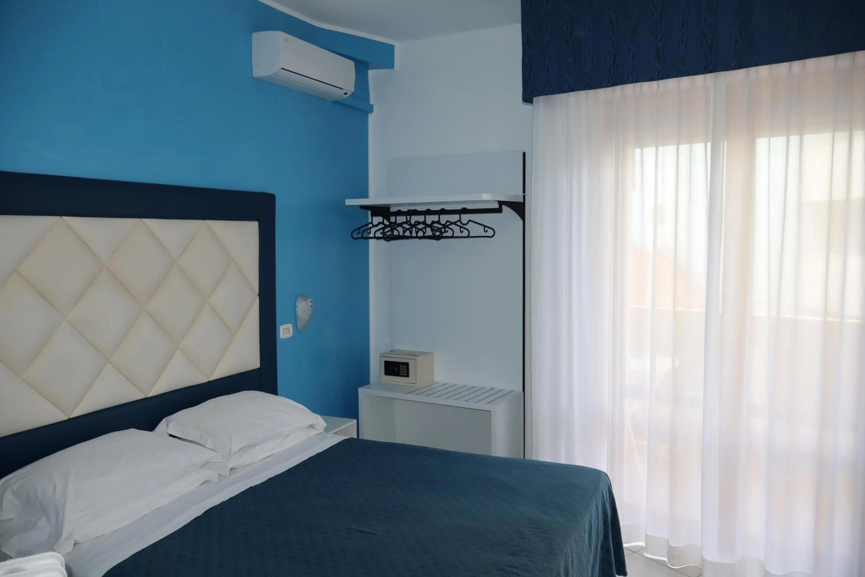 Bed in Hotel Albatros