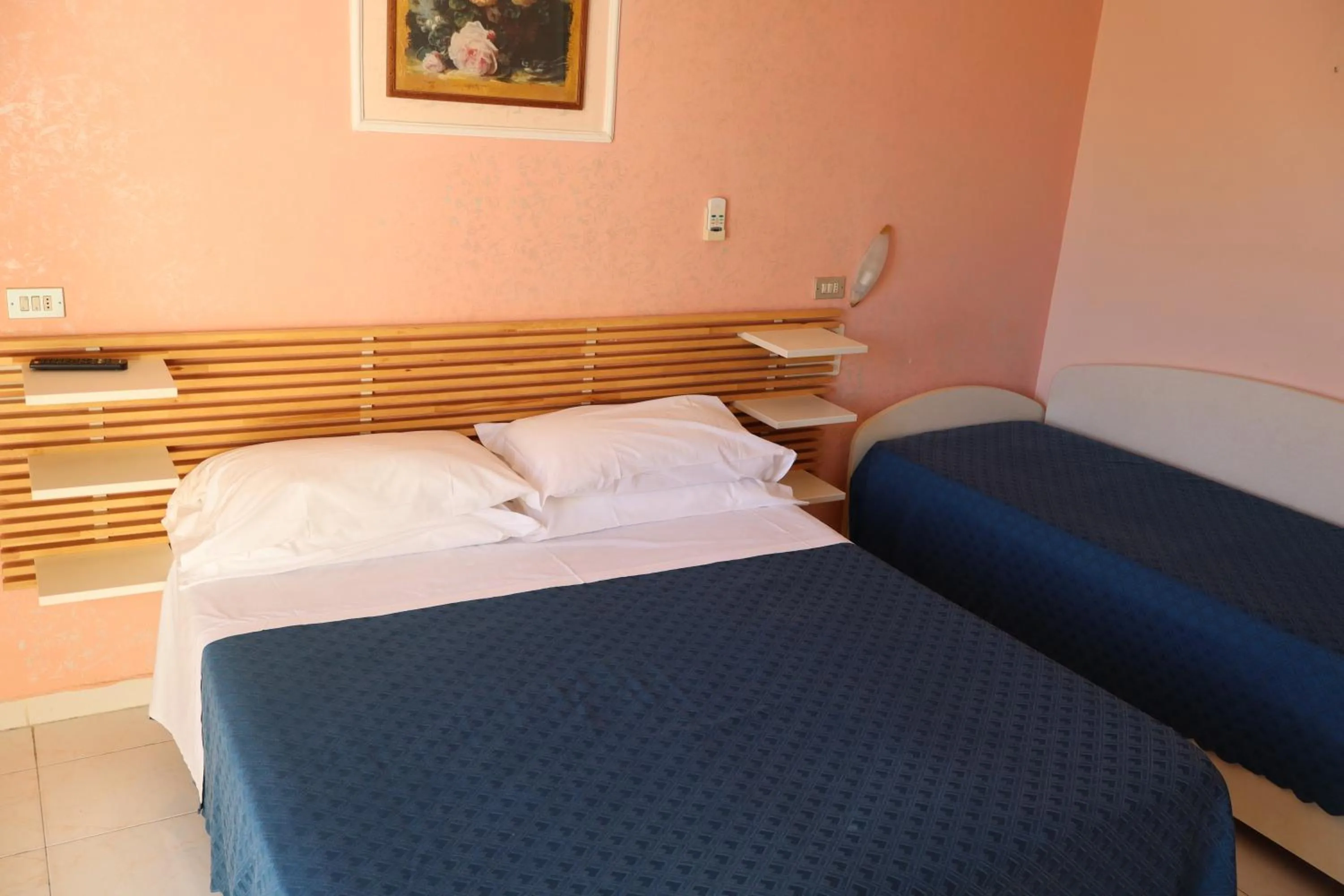 Bed in Hotel Albatros