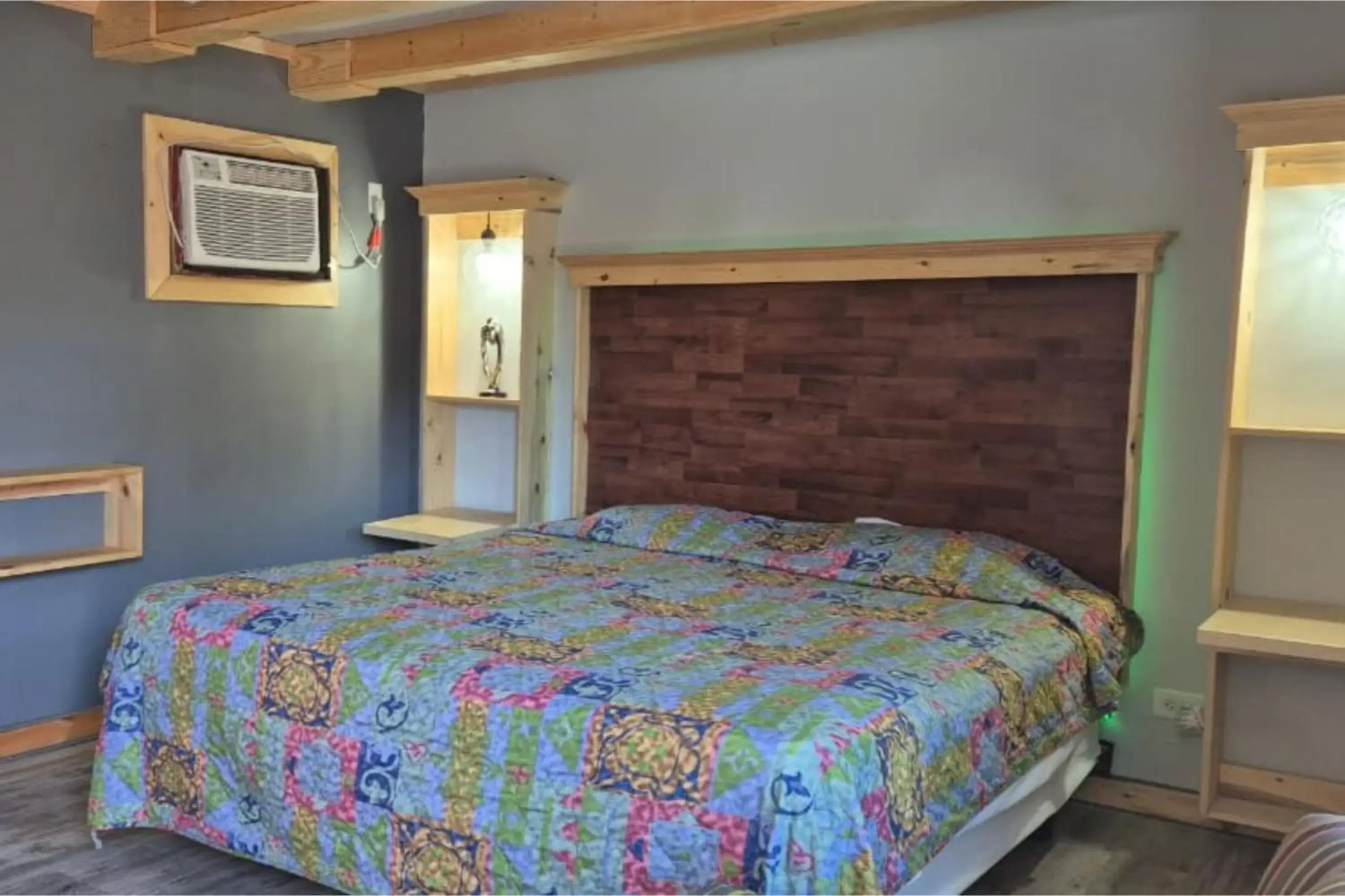 Bedroom, Bed in Des Plaines Motel By OYO O'Hare Airport Chicago Bedroom, Bed in Des Plaines Motel By OYO O'Hare Airport Chicago