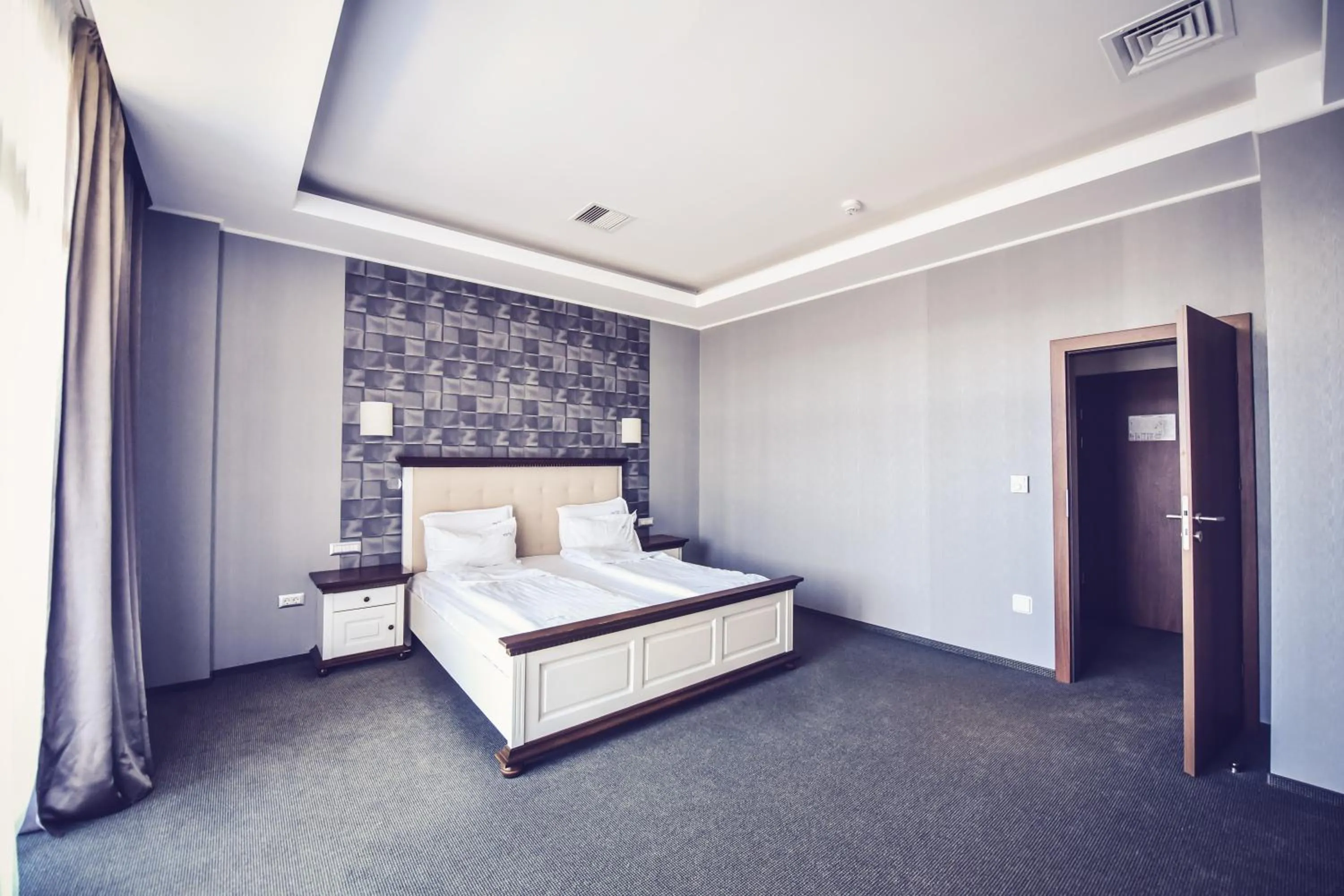 Bedroom, Bed in Hotel Spa Ice Resort