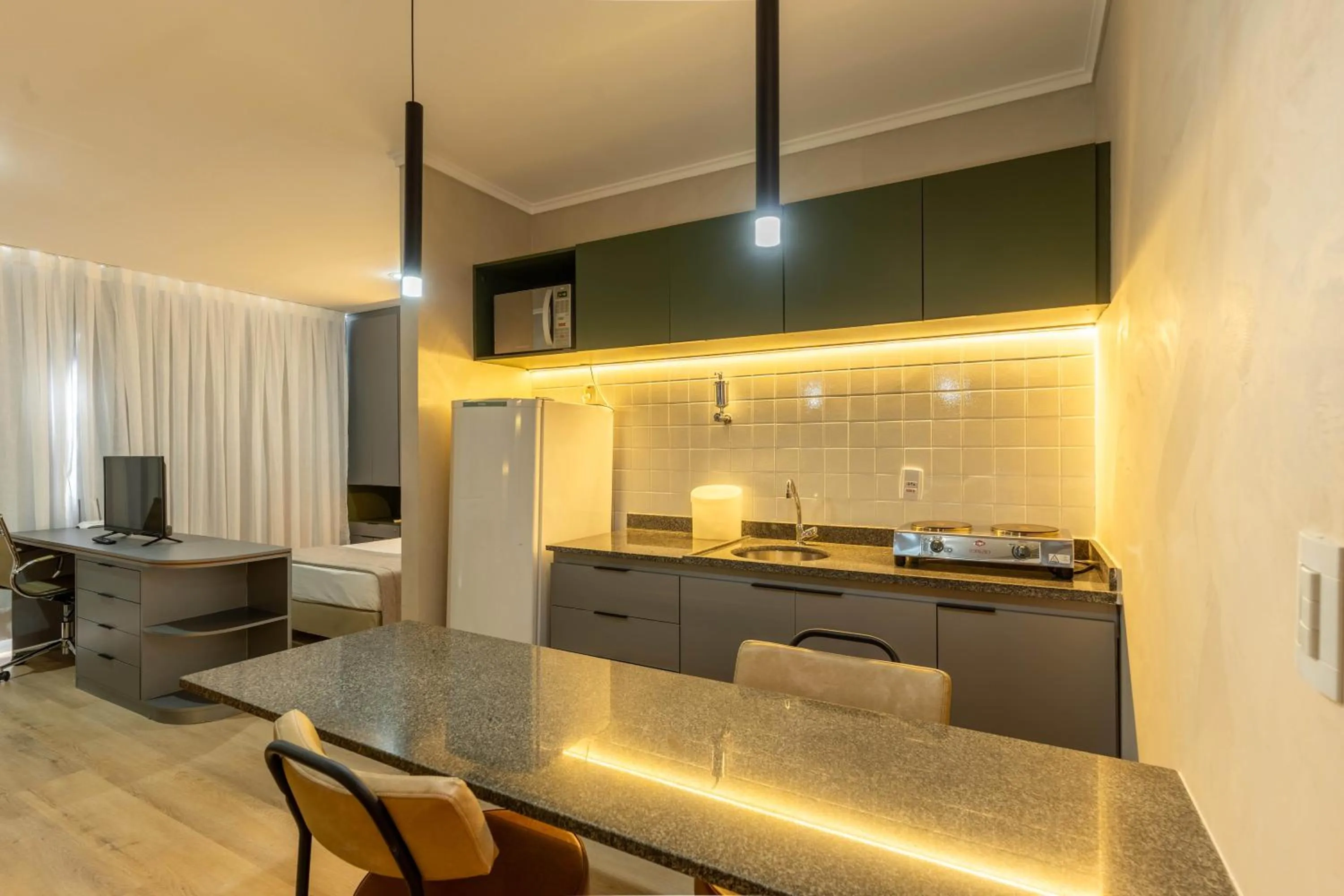 Multiparque Hplus Long Stay