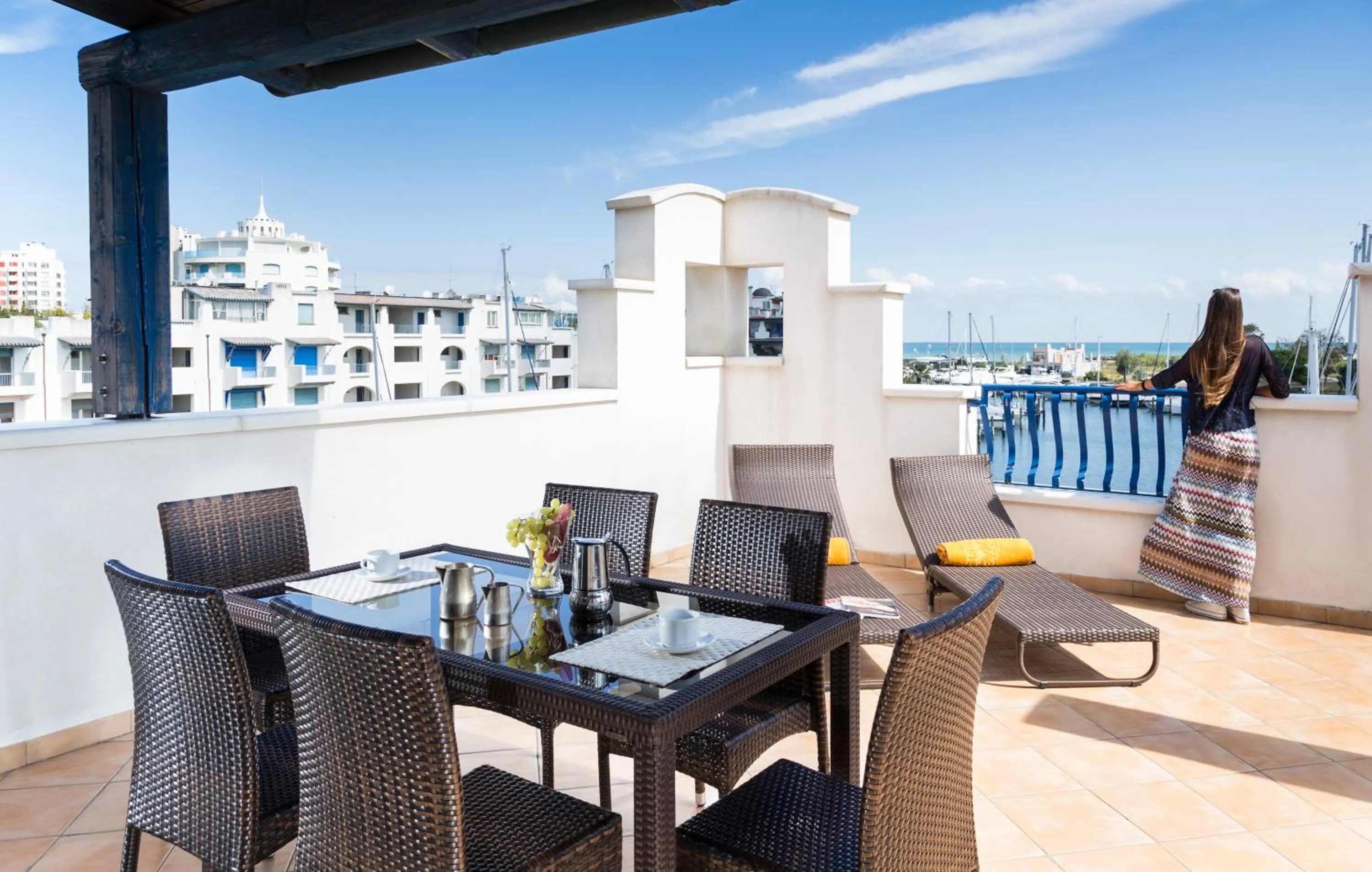 People in Portoverde Beach Apartments