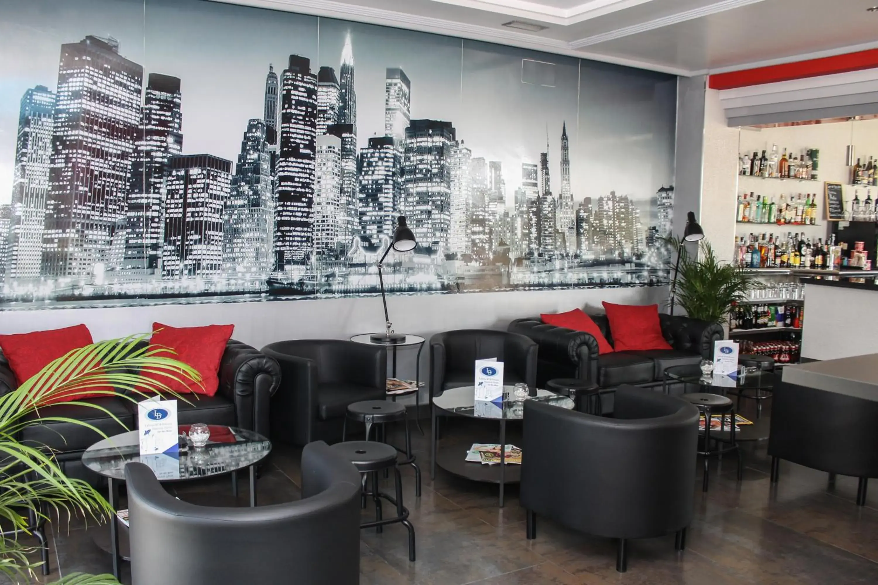 Lounge or bar in Hotel LB Lebrija by MA 22 Puntos Lounge or bar in Hotel LB Lebrija by MA 22 Puntos