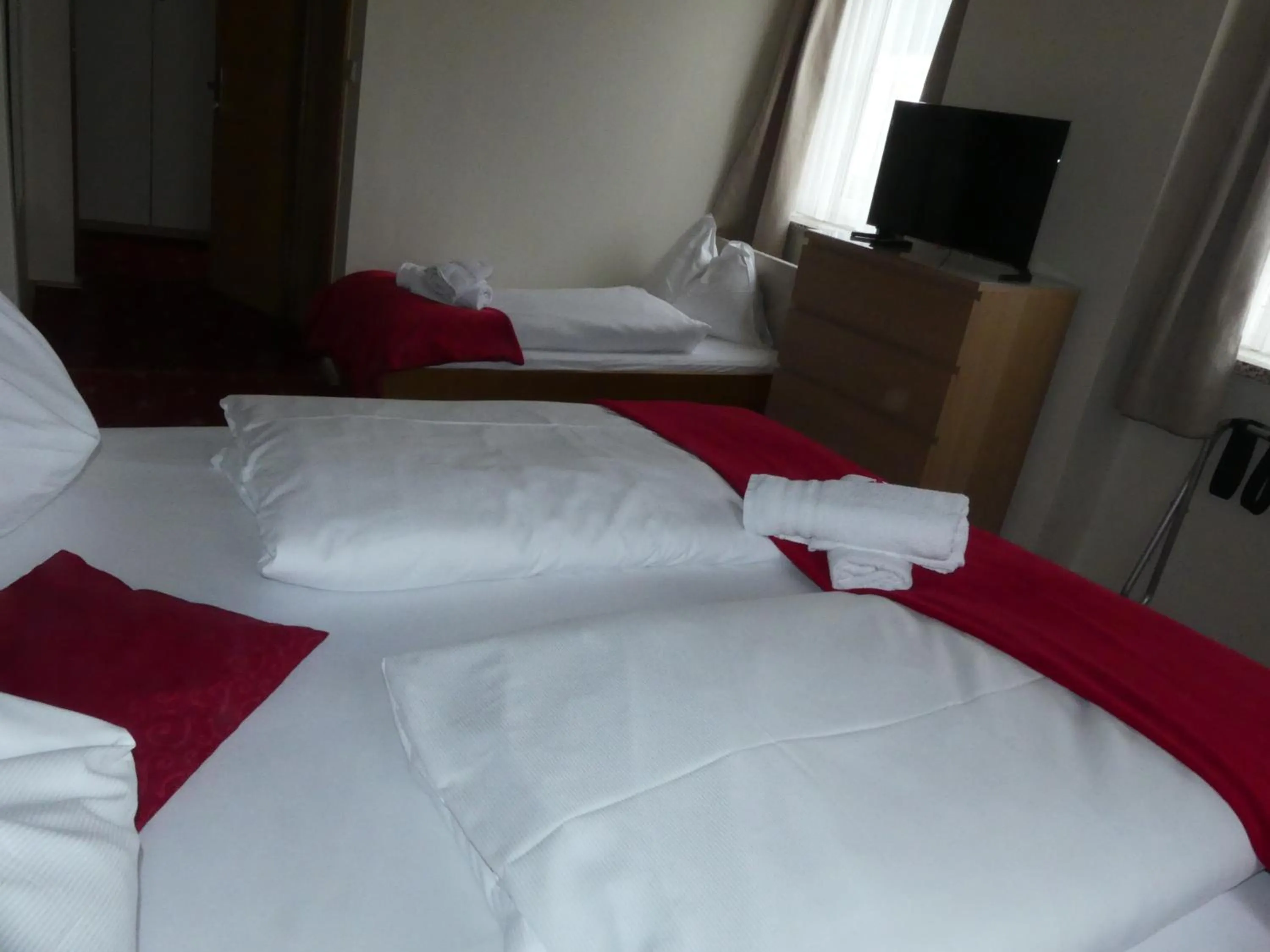 Staff, Bed in Hotel Kirchenwirt