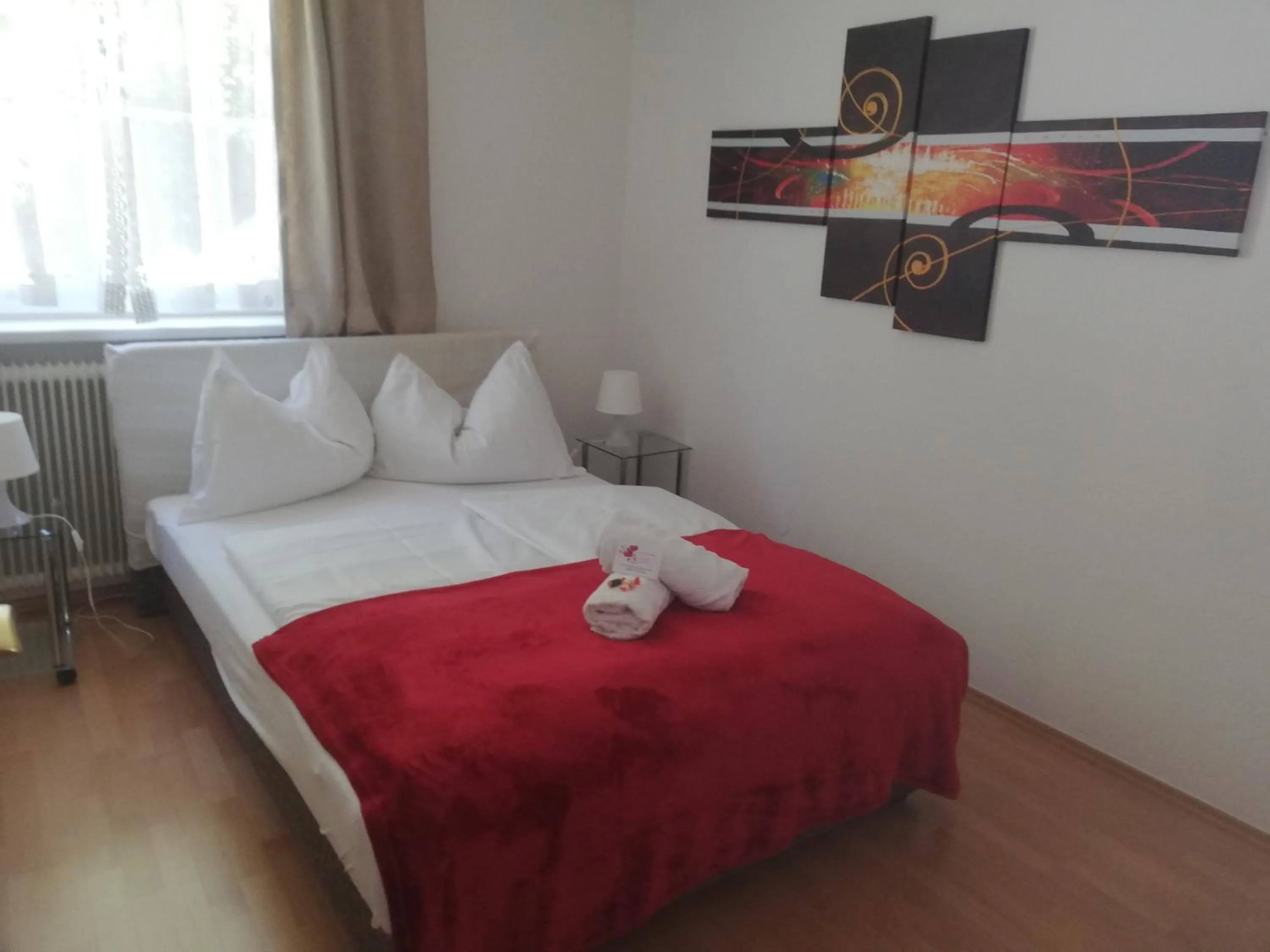 Bed in Hotel Kirchenwirt