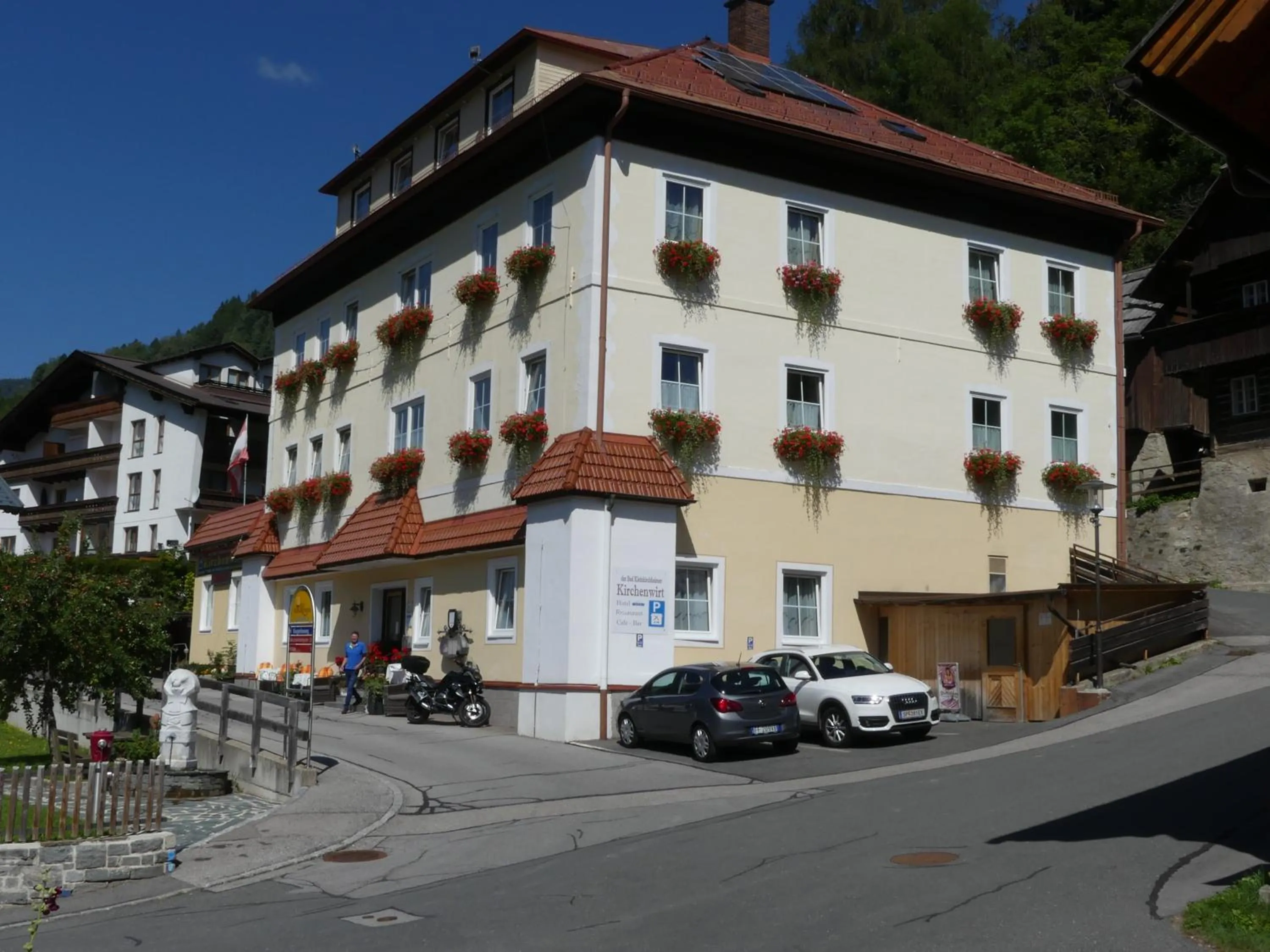 Property building in Hotel Kirchenwirt