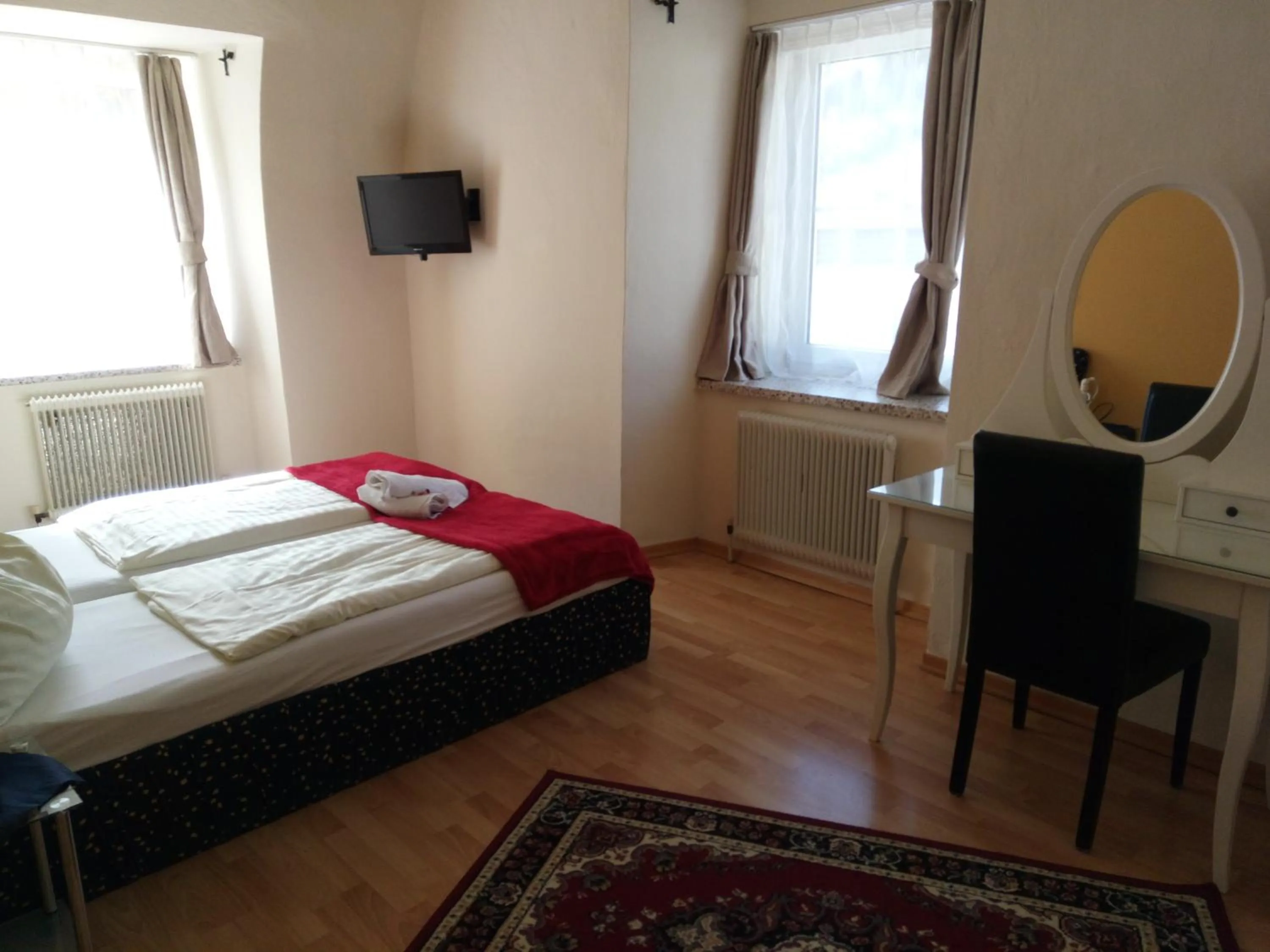 Photo of the whole room, Bed in Hotel Kirchenwirt