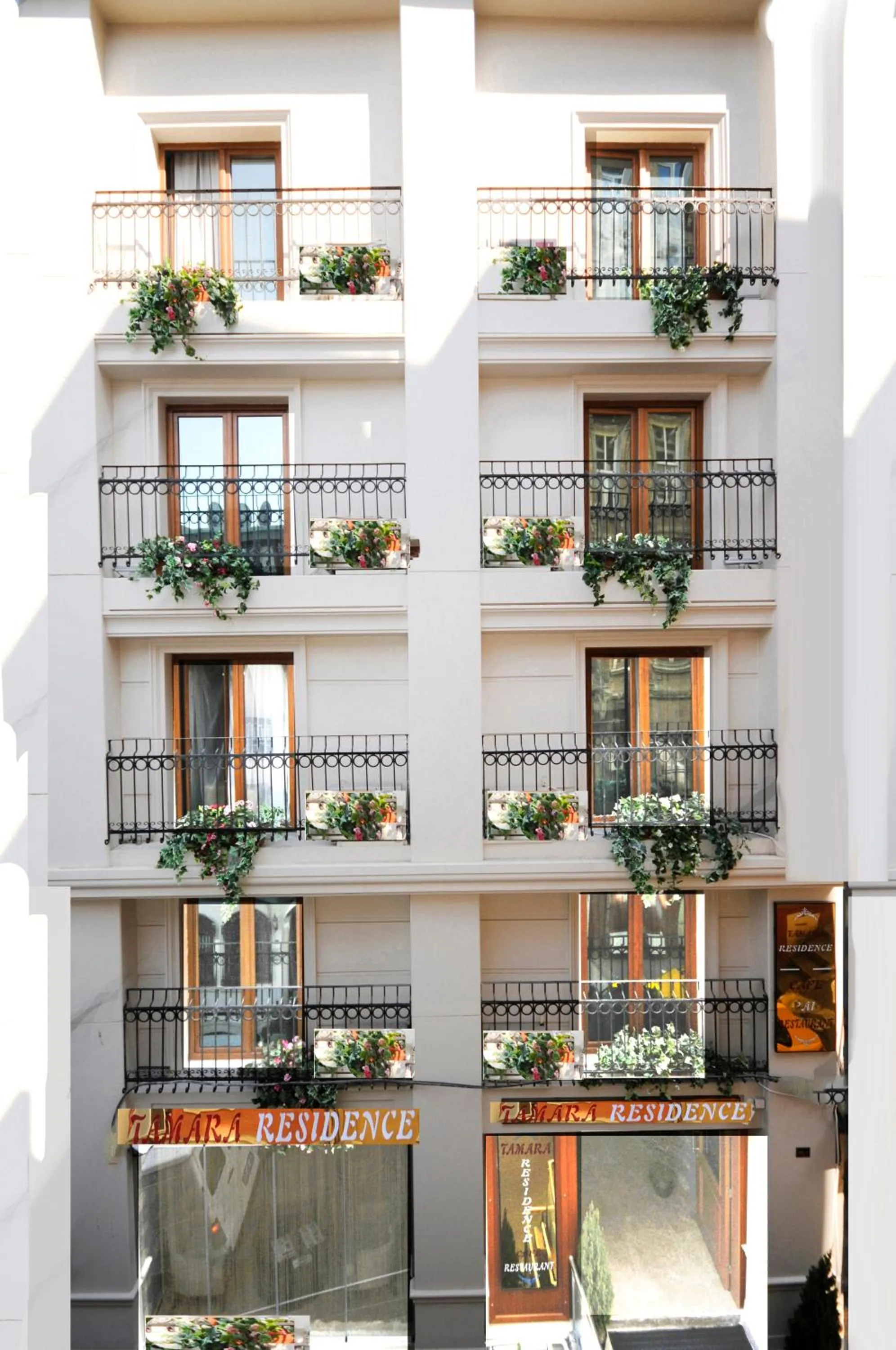 Facade/entrance in Tamara Residence Hotel İstanbul