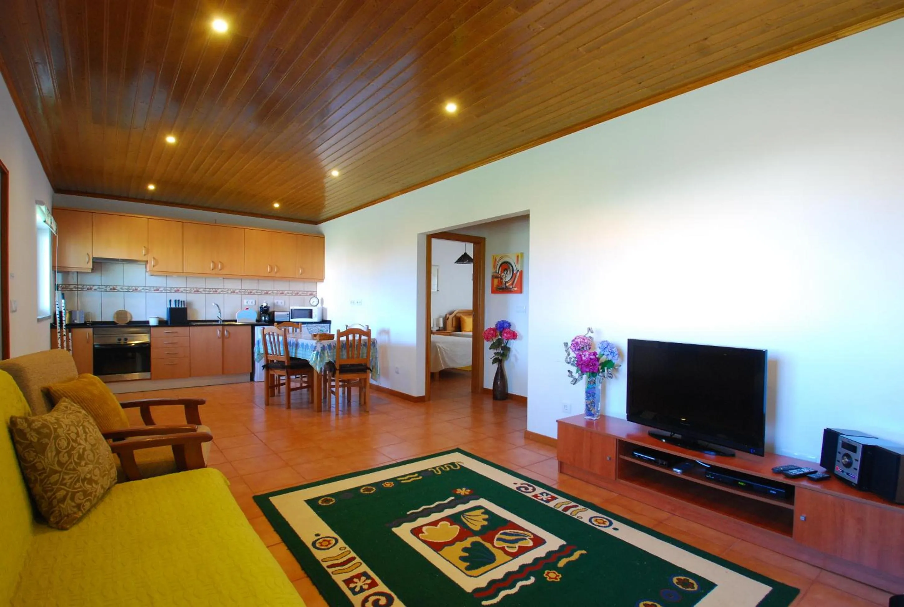 Kitchen or kitchenette in Alojamentos Flores Island