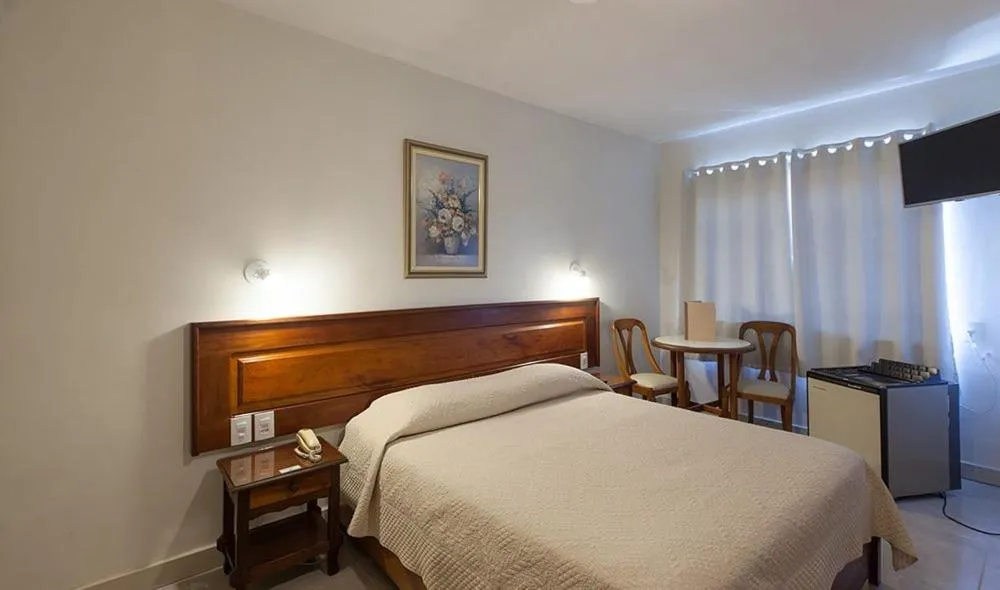 Bed in Hotel Dominguez Master