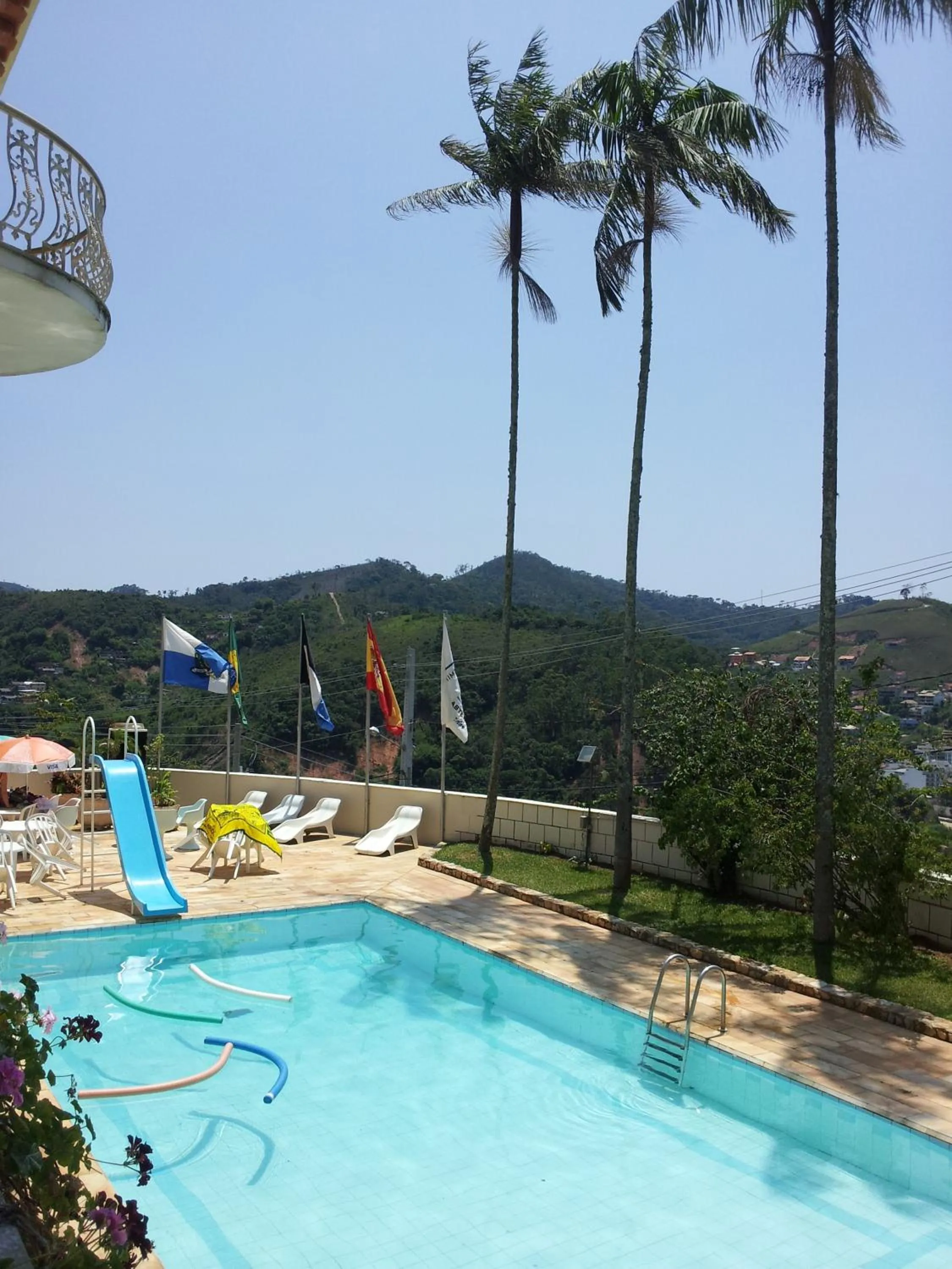 Pool view in Hotel Dominguez Master