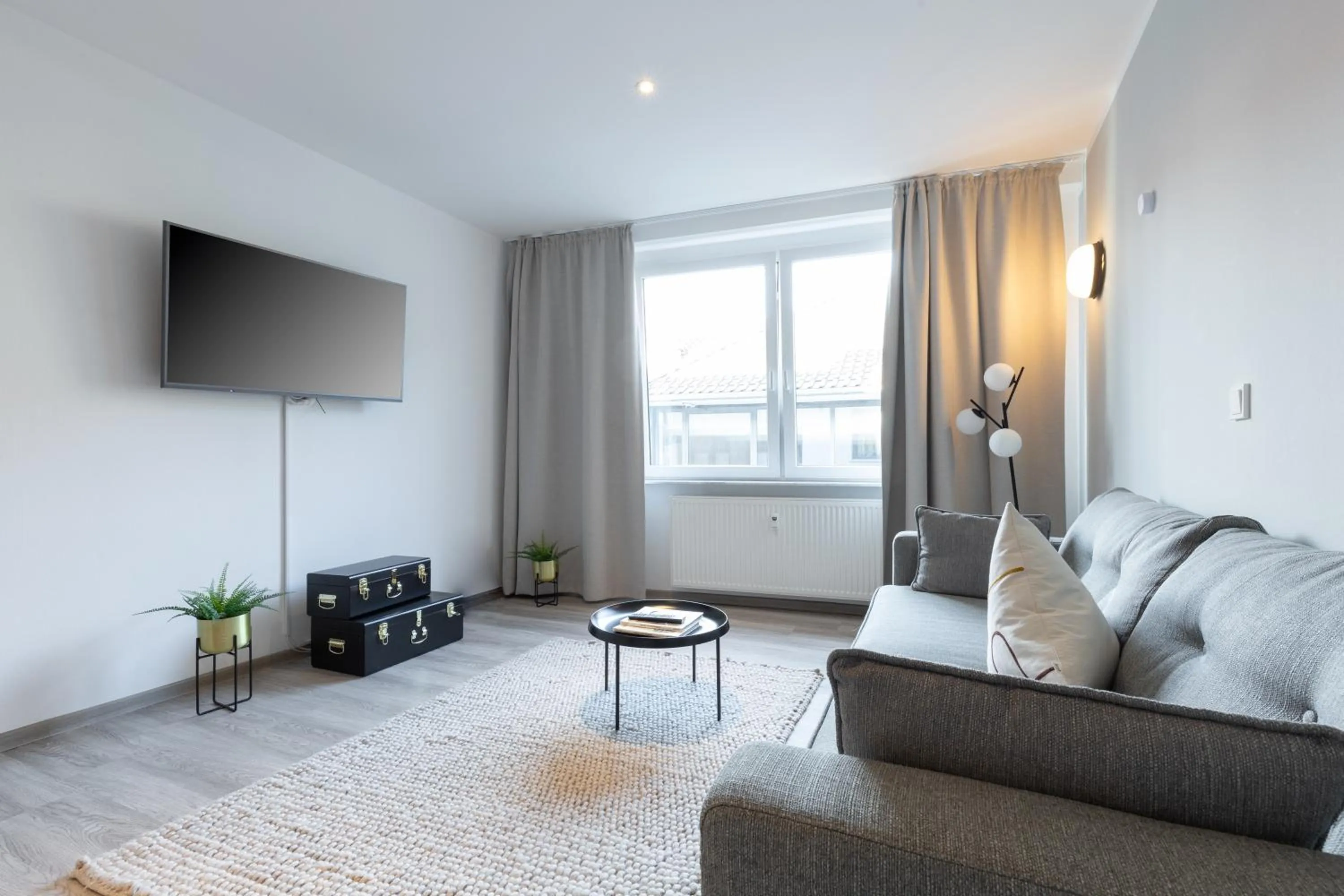 TV and multimedia in Limehome Essen Kibbelstraße