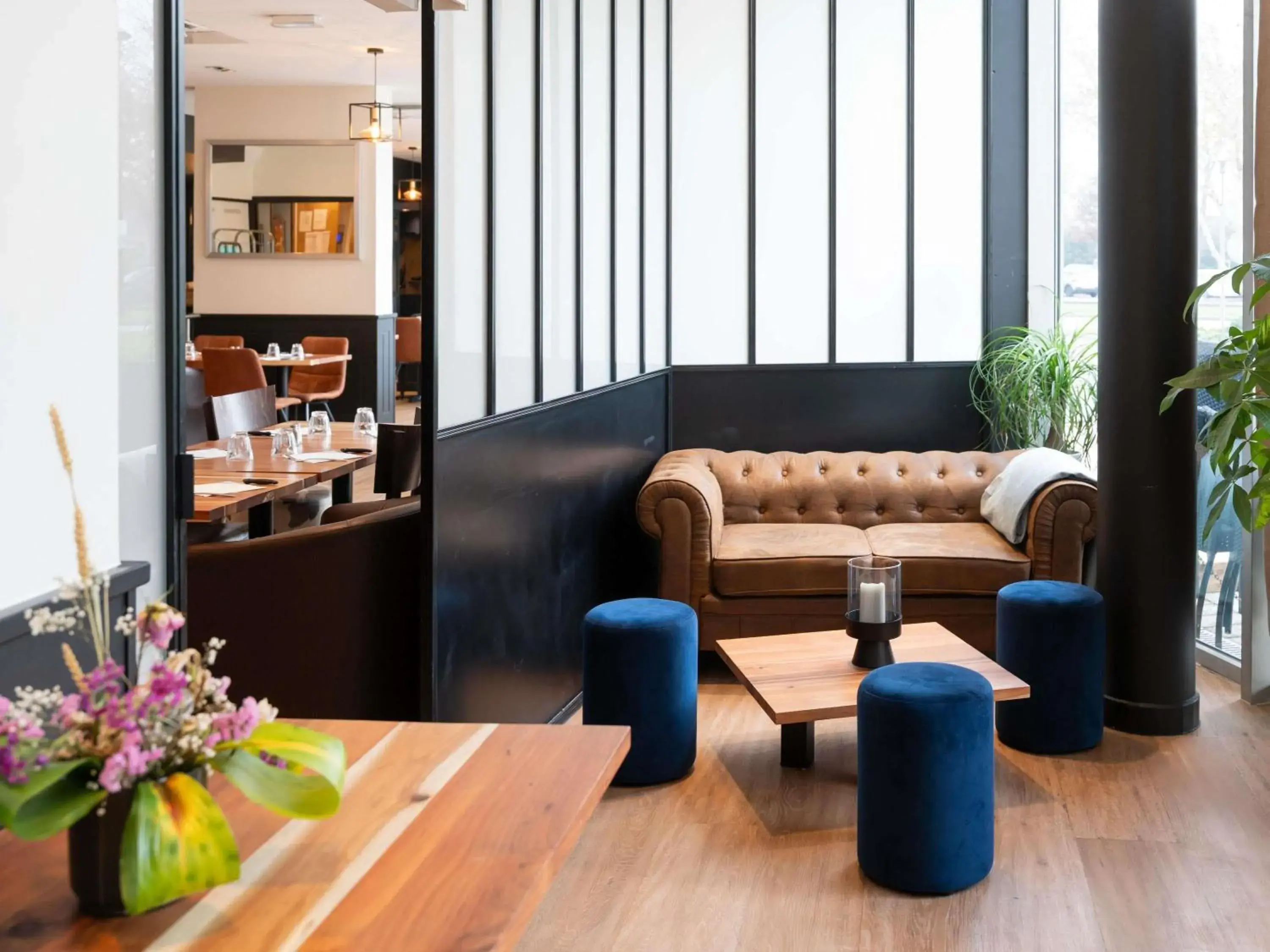 Restaurant/places to eat in ibis Lyon Caluire Cité Internationale Restaurant/places to eat in ibis Lyon Caluire Cité Internationale