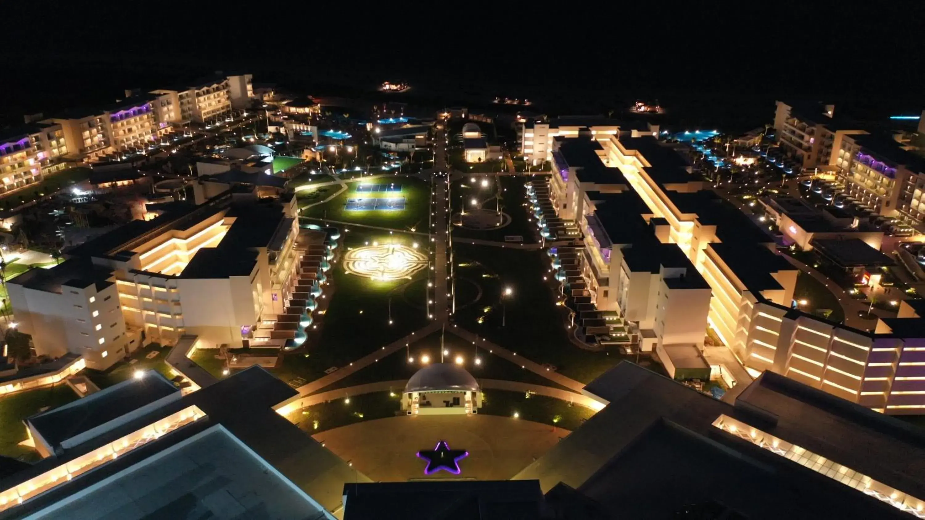 Bird's eye view in Planet Hollywood Cancun Adult Scene by Royalton, An Autograph Collection All-Inclusive Resort - Adults Only Bird's eye view in Planet Hollywood Cancun Adult Scene by Royalton, An Autograph Collection All-Inclusive Resort - Adults Only