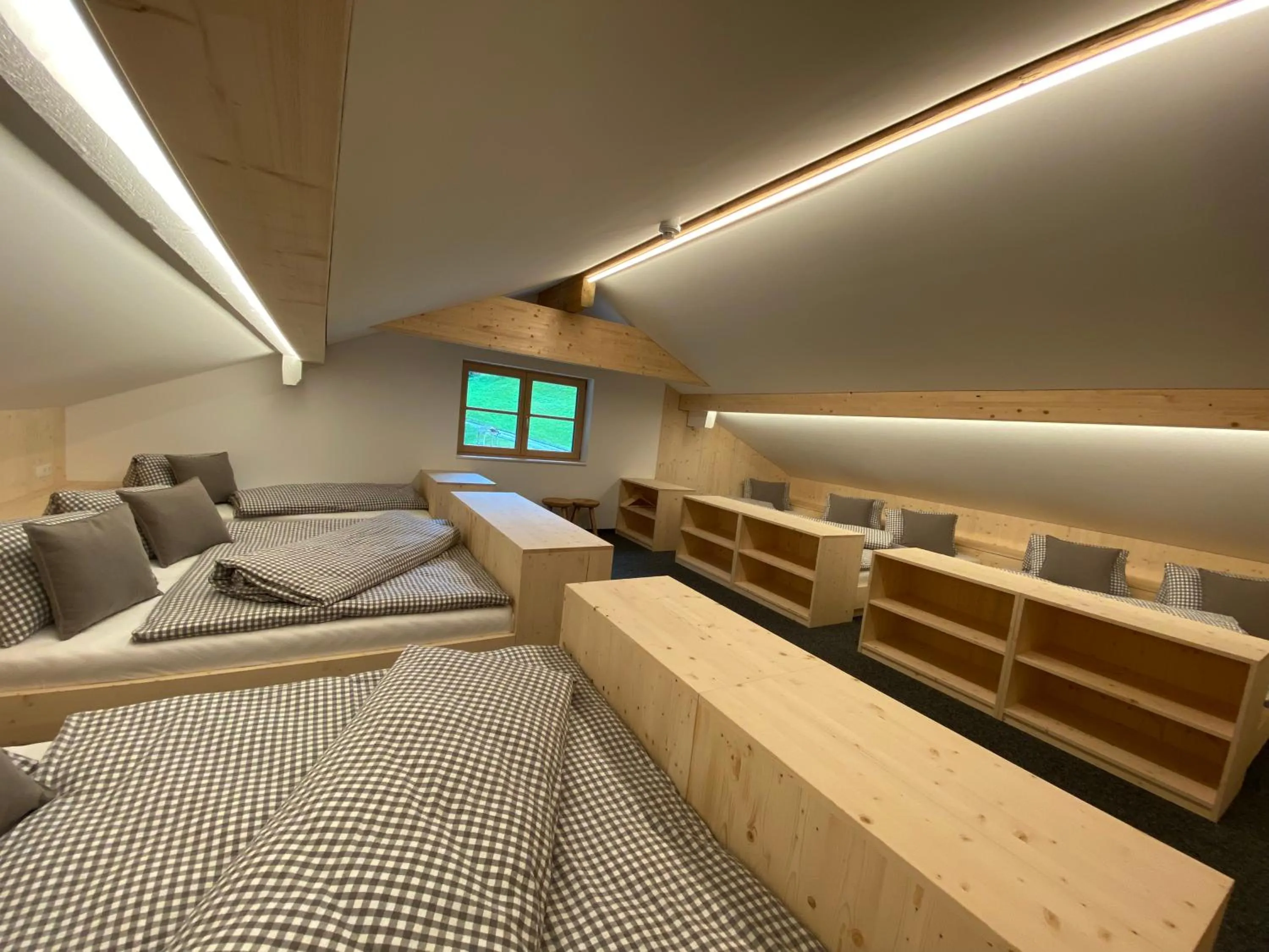 Bed in Gasthaus Sulzfluh