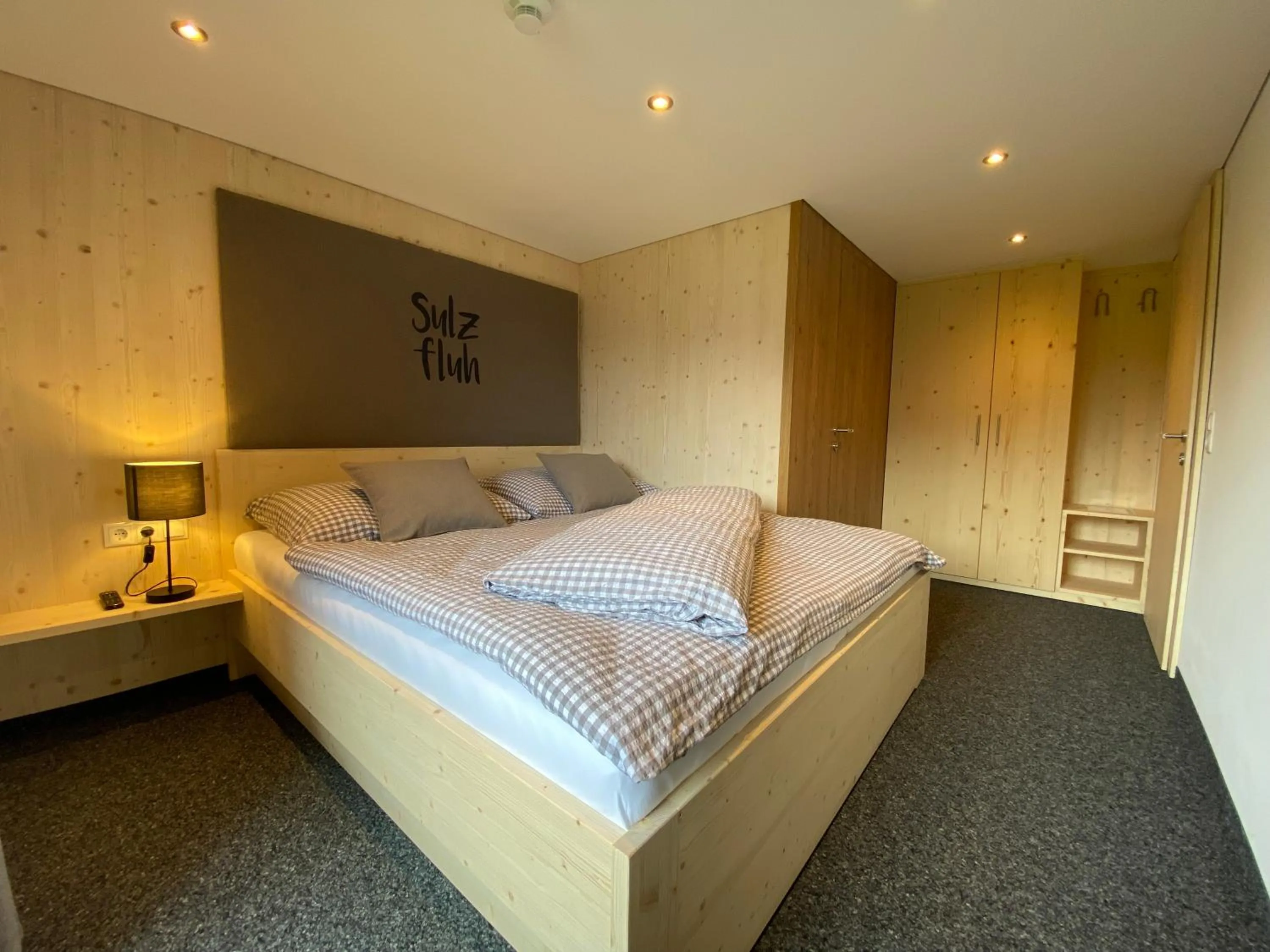 Bed in Gasthaus Sulzfluh