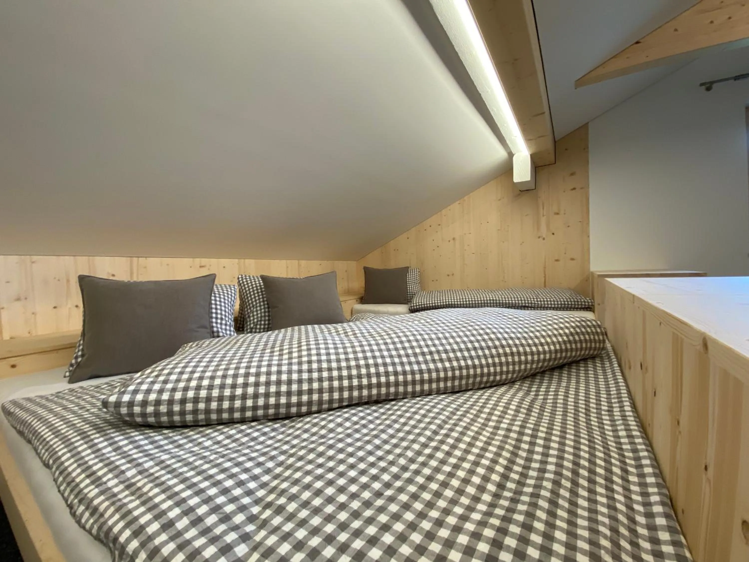 Bed in Gasthaus Sulzfluh