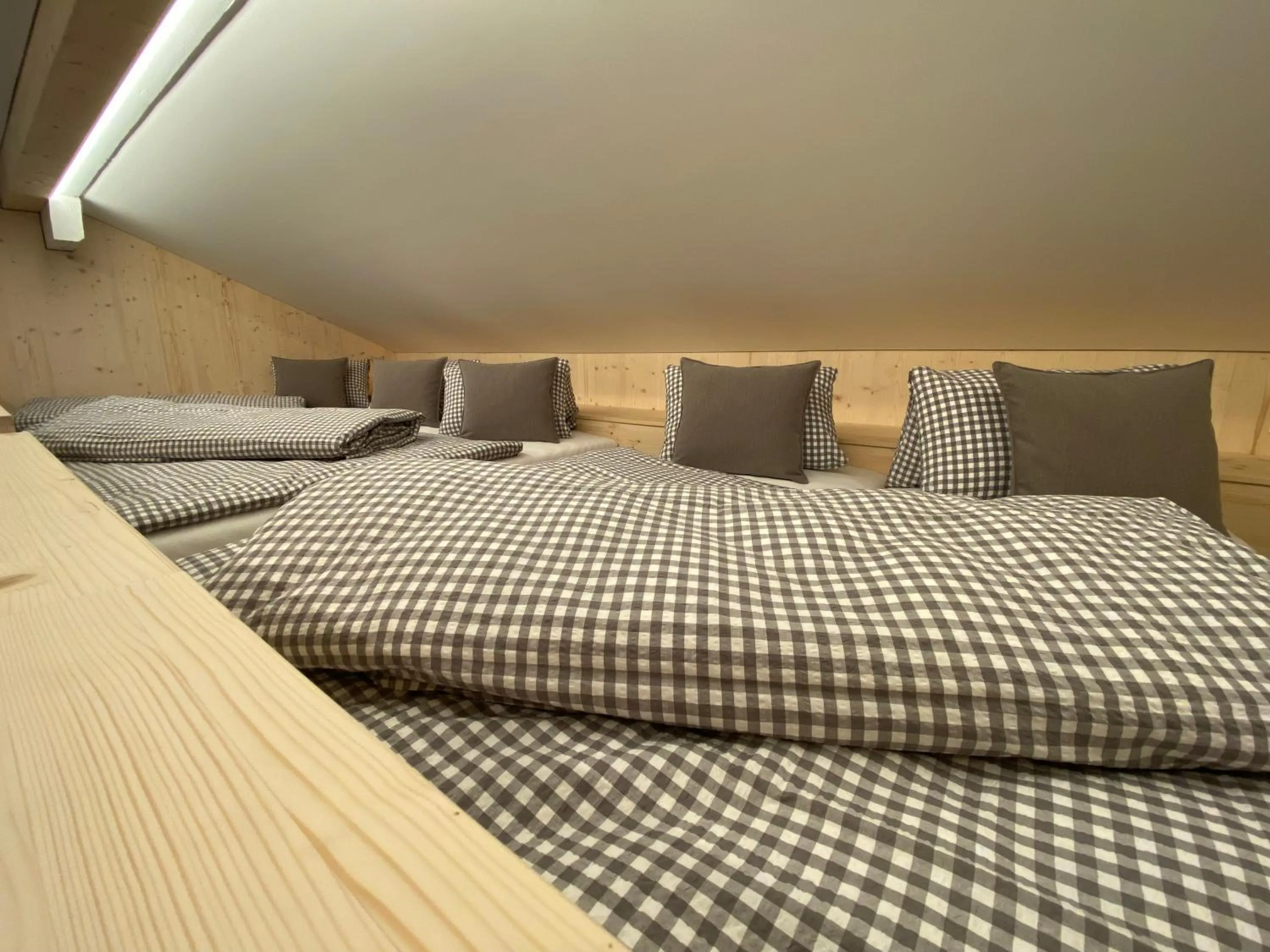 Bed in Gasthaus Sulzfluh