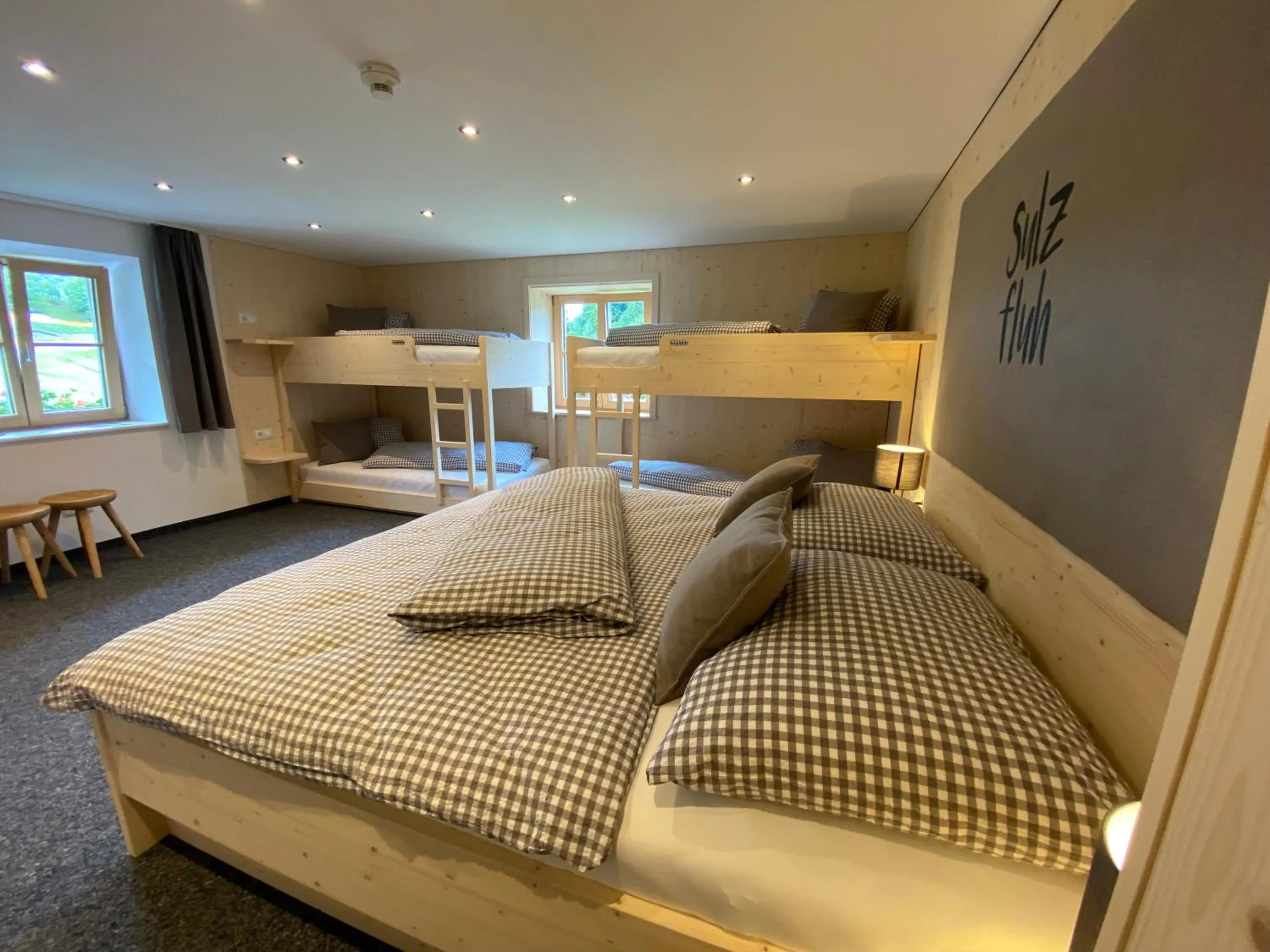 Bed in Gasthaus Sulzfluh