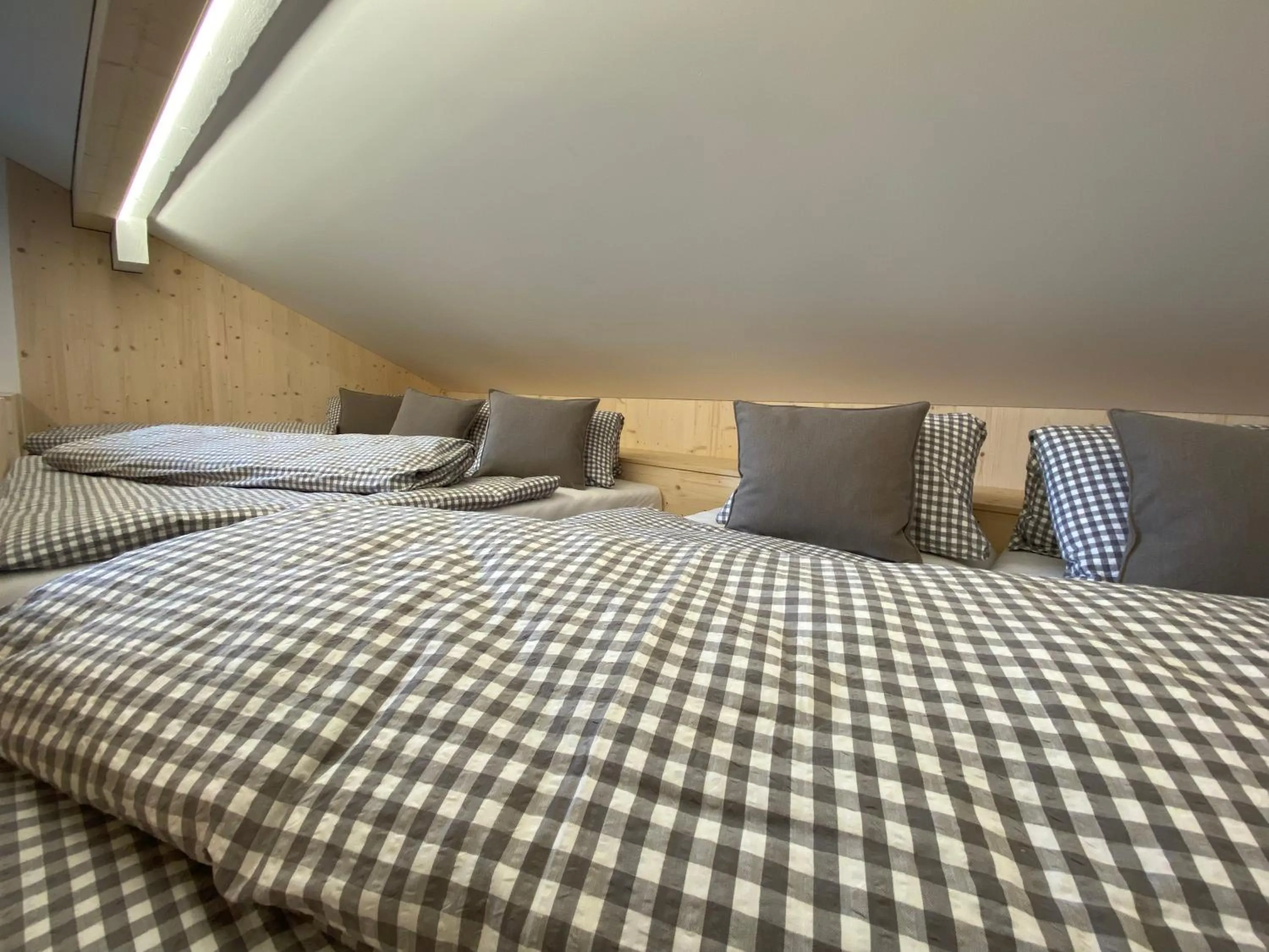 Bed in Gasthaus Sulzfluh