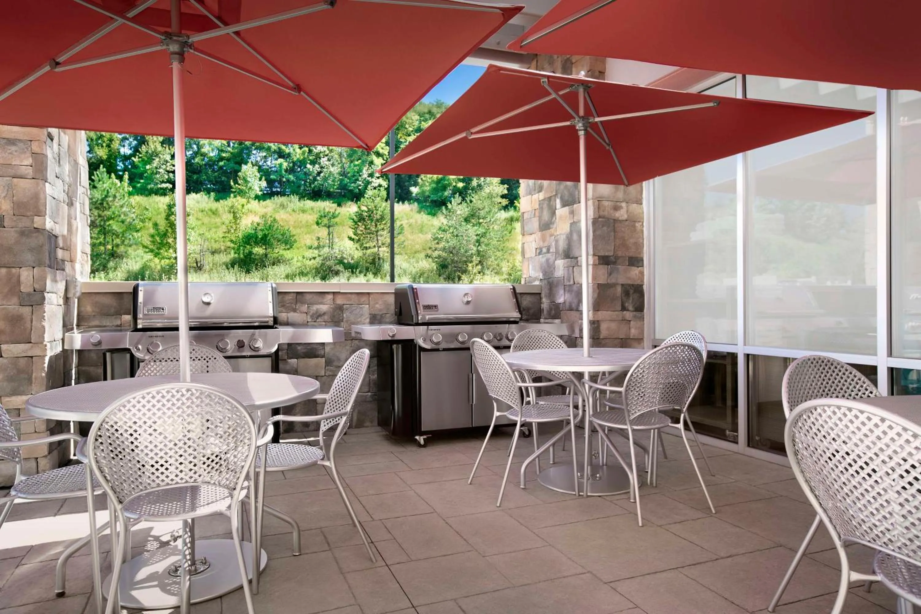 Patio in Home2 Suites by Hilton Pittsburgh - McCandless, PA