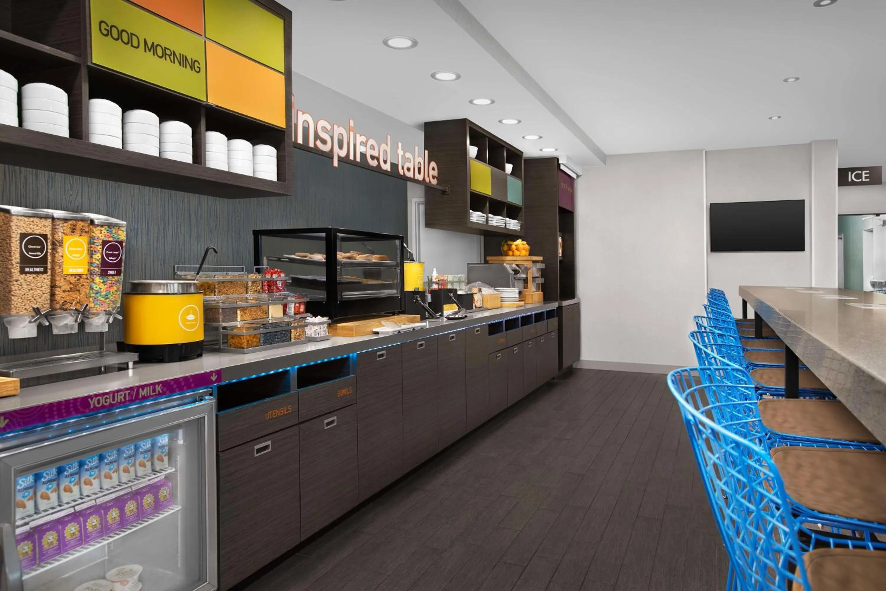 Breakfast in Home2 Suites by Hilton Pittsburgh - McCandless, PA