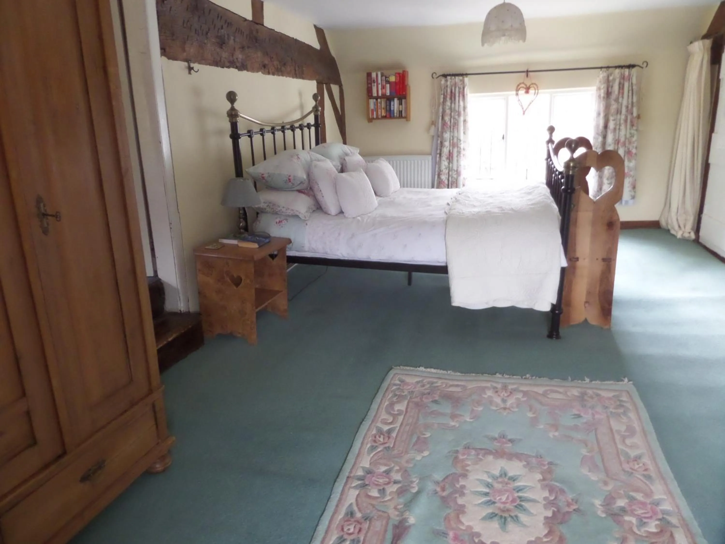 Suite in Walford Court