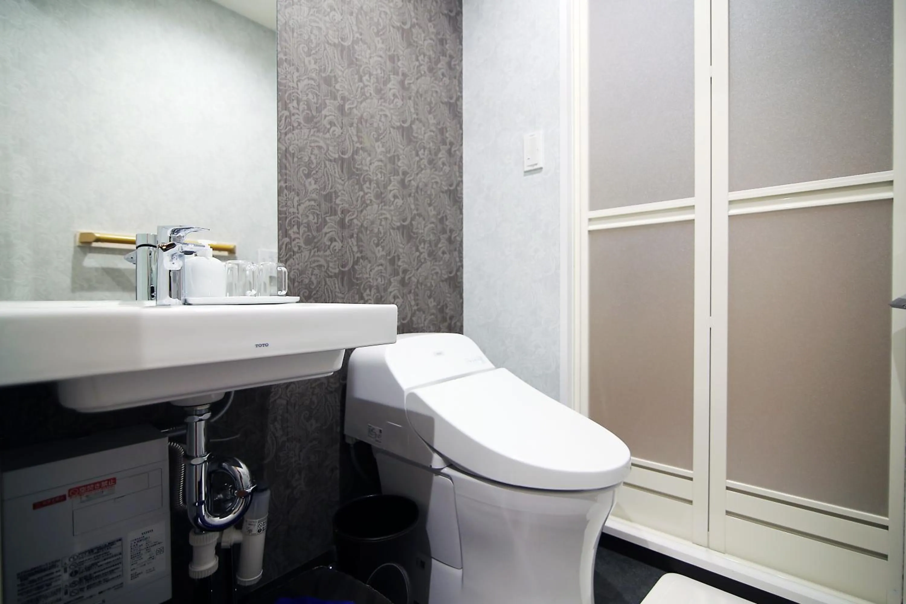 SHINJUKU GLOBAL HOTEL