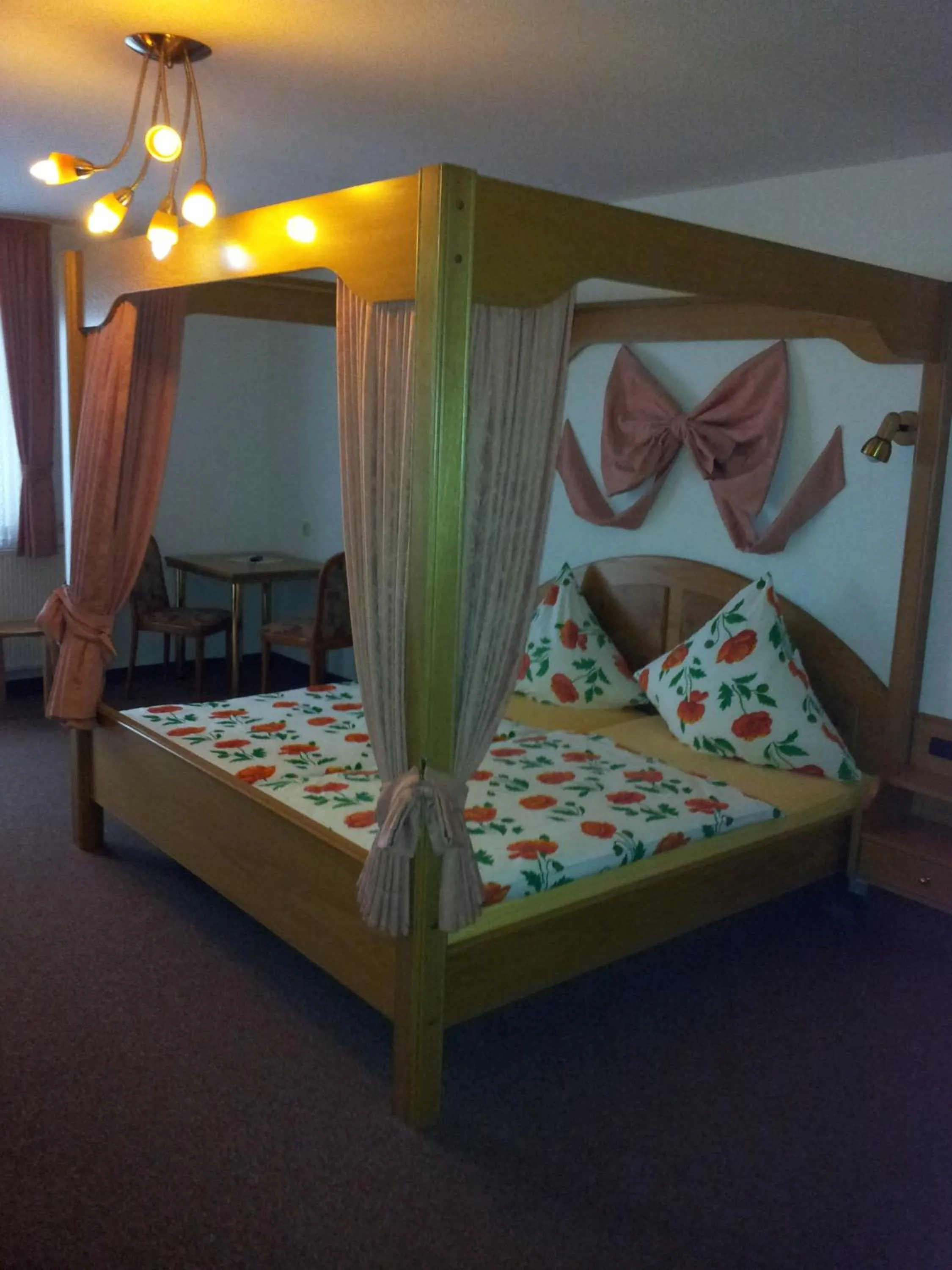 Bed in Moselhotel Waldeck