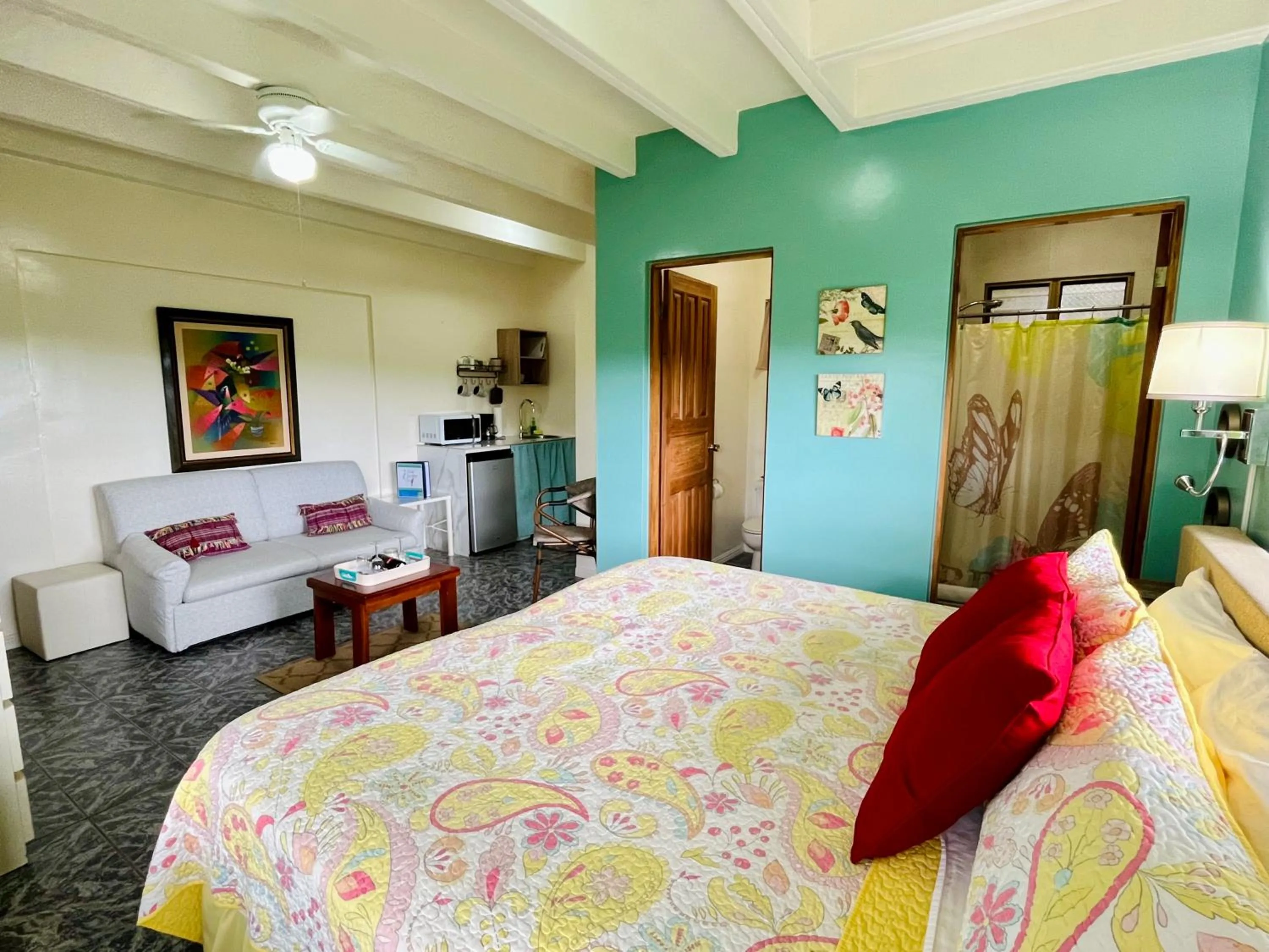 Photo of the whole room, Bed in Vista Canyon Inn