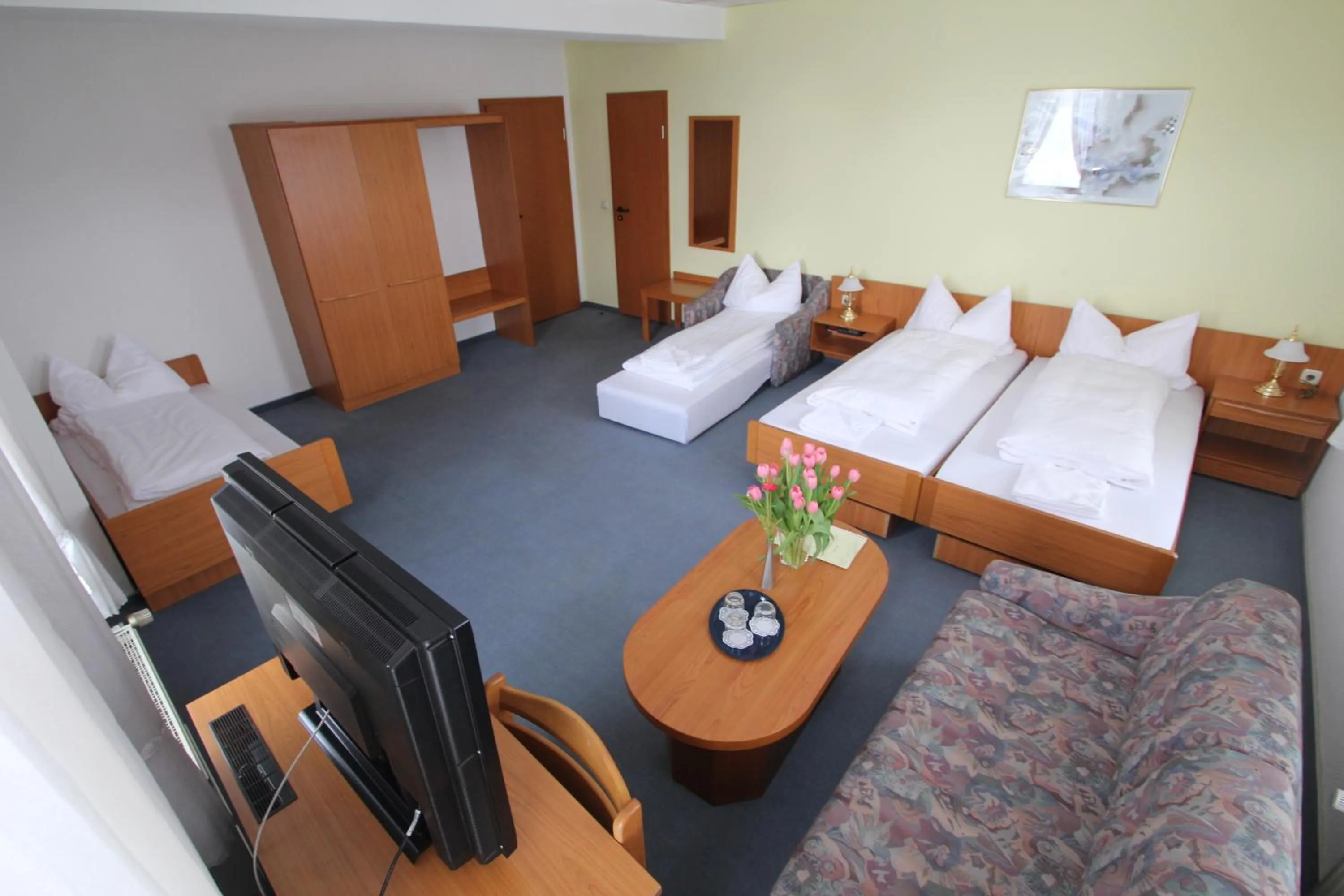 Photo of the whole room, Bed in Hotel Weisse Taube