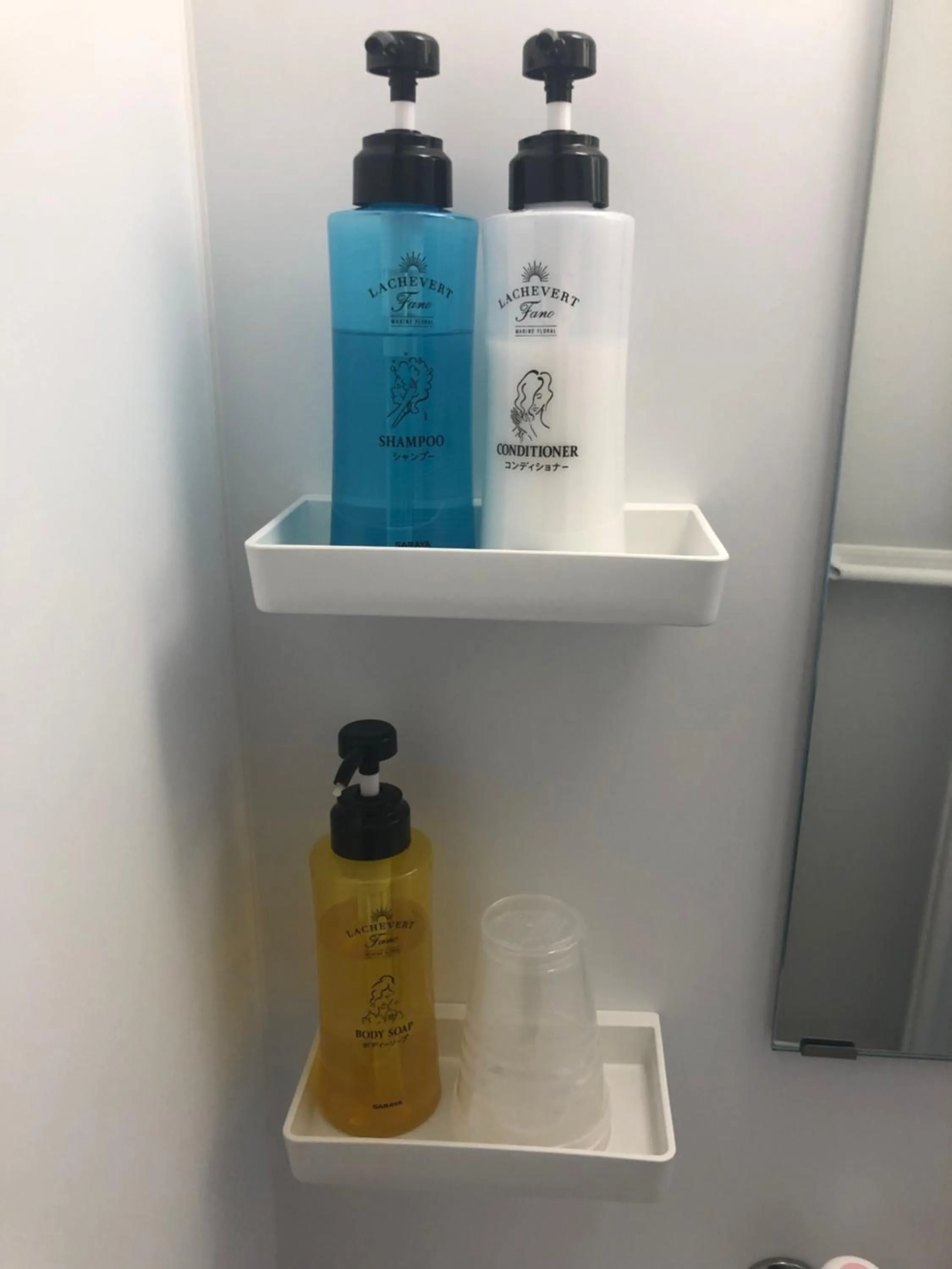 Shower in Hostel Takeyado