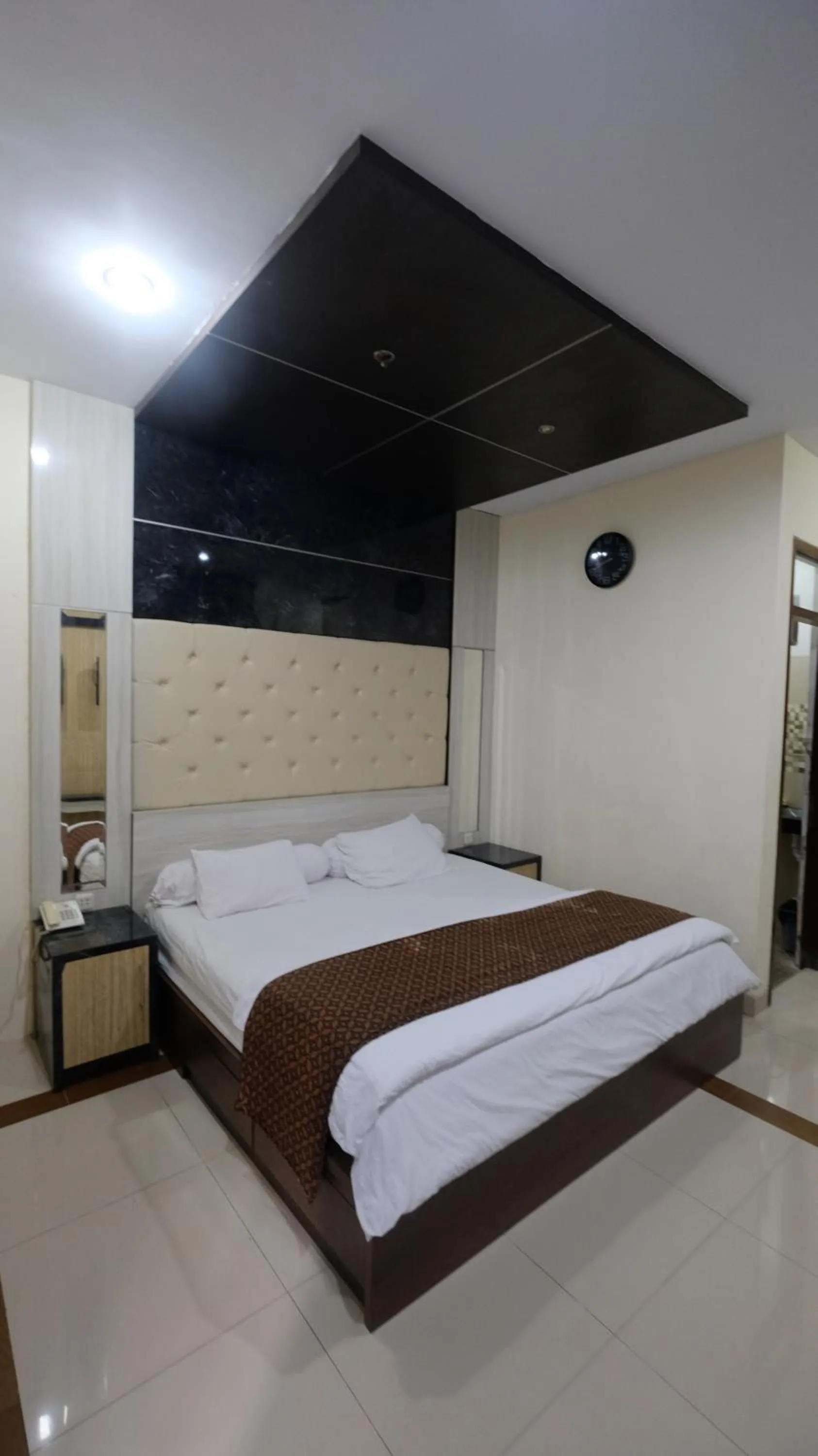 Bedroom, Bed in griya desa hotel & pool